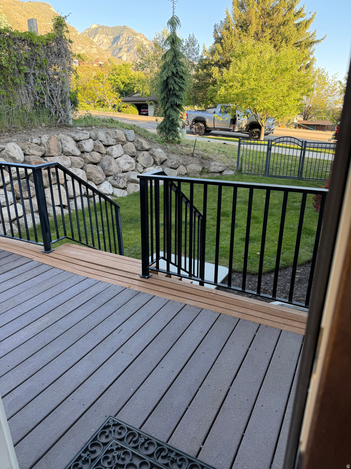 CANYON CREST - Residential