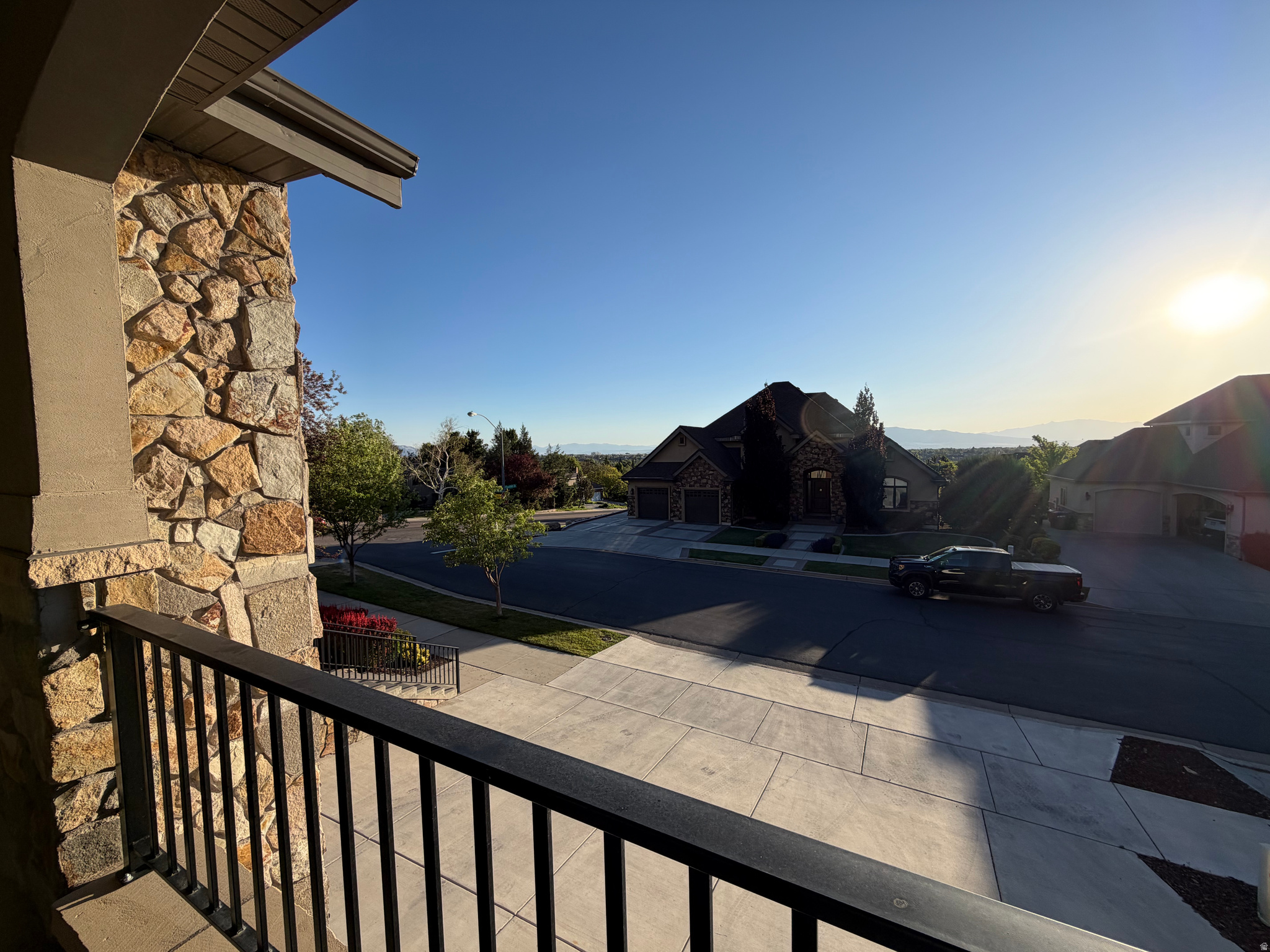 CANYON CREST - Residential