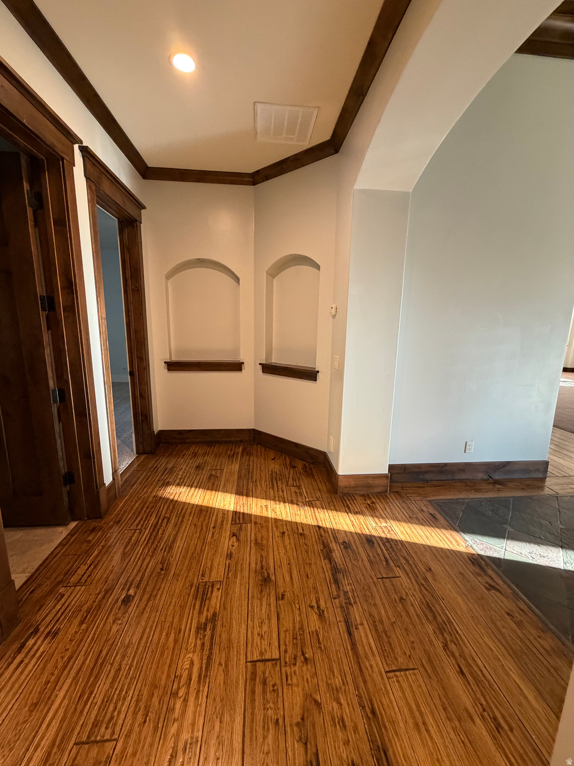 CANYON CREST - Residential