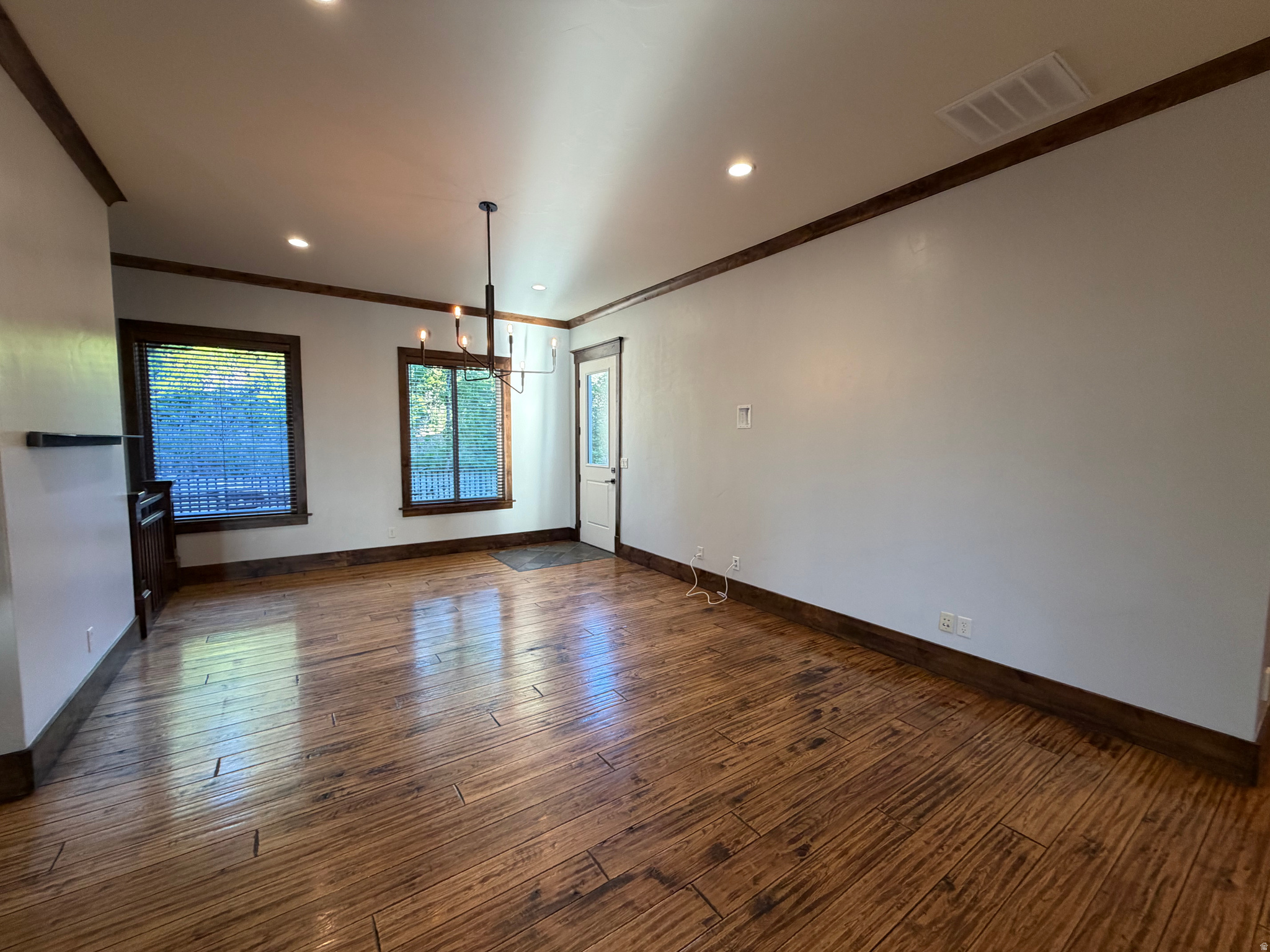 CANYON CREST - Residential
