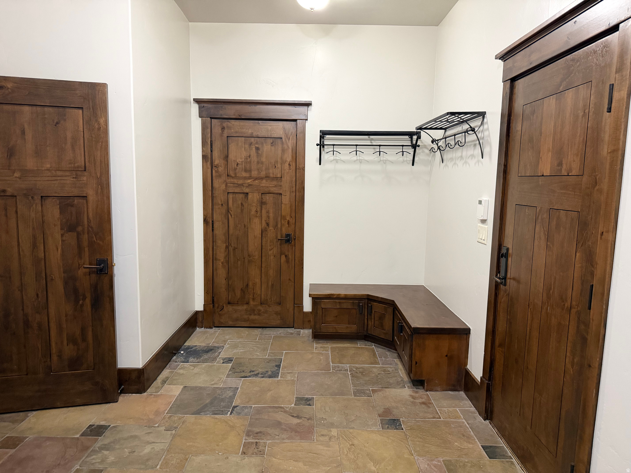 CANYON CREST - Residential