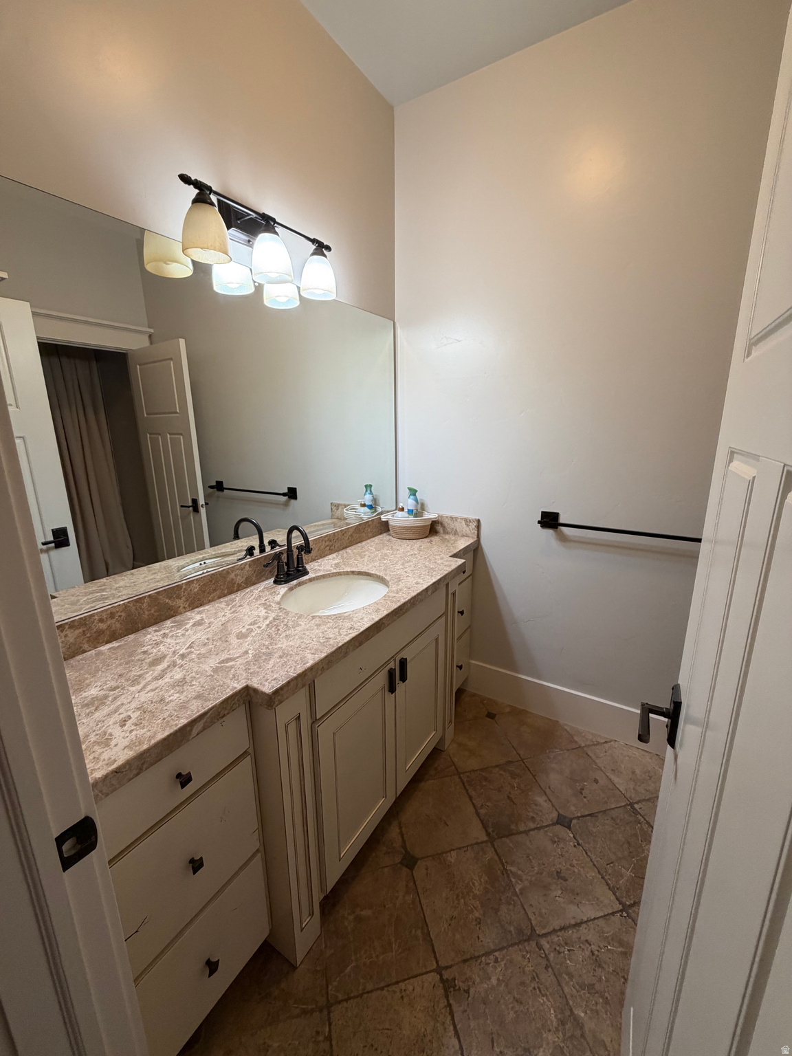CANYON CREST - Residential