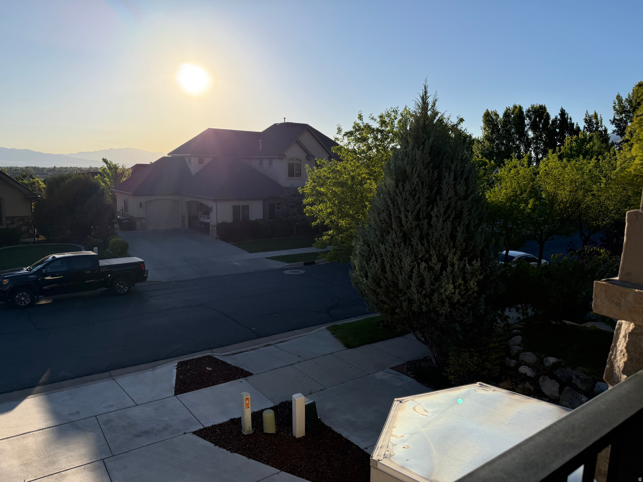 CANYON CREST - Residential