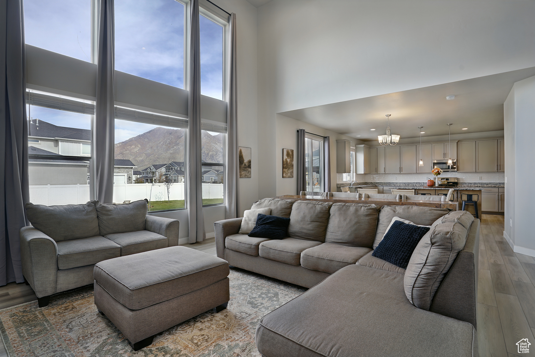 JESSIE'S BROOK - Residential