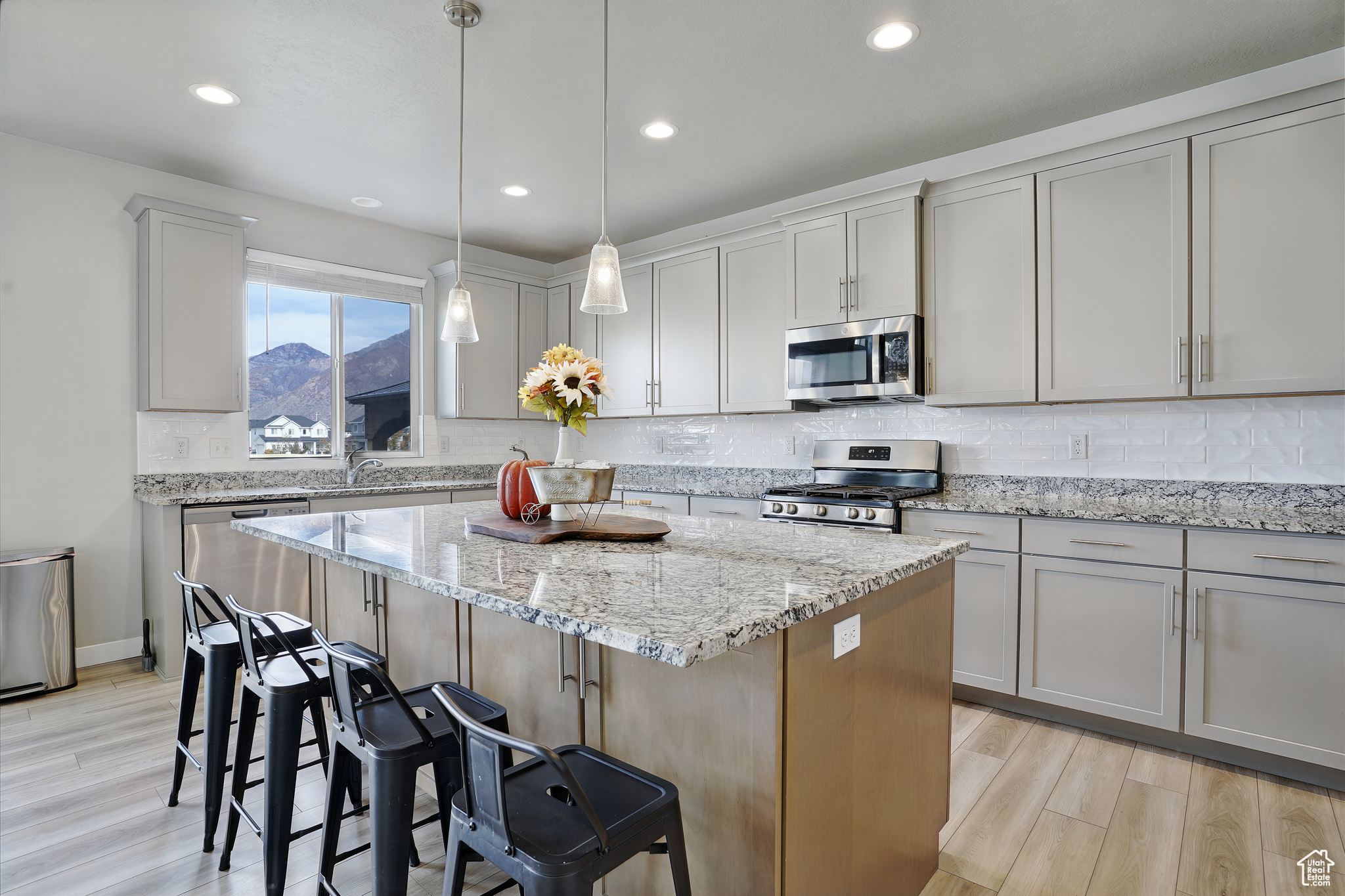 JESSIE'S BROOK - Residential