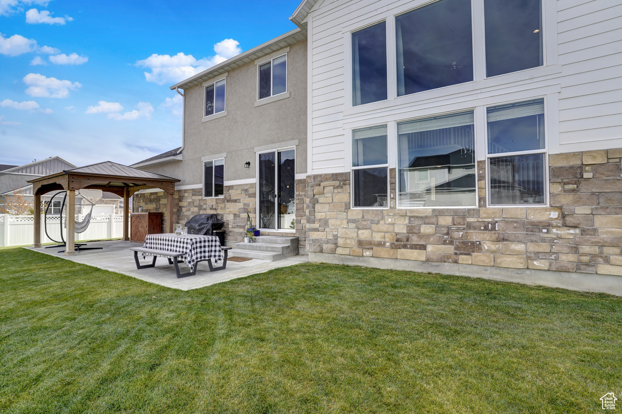 JESSIE'S BROOK - Residential