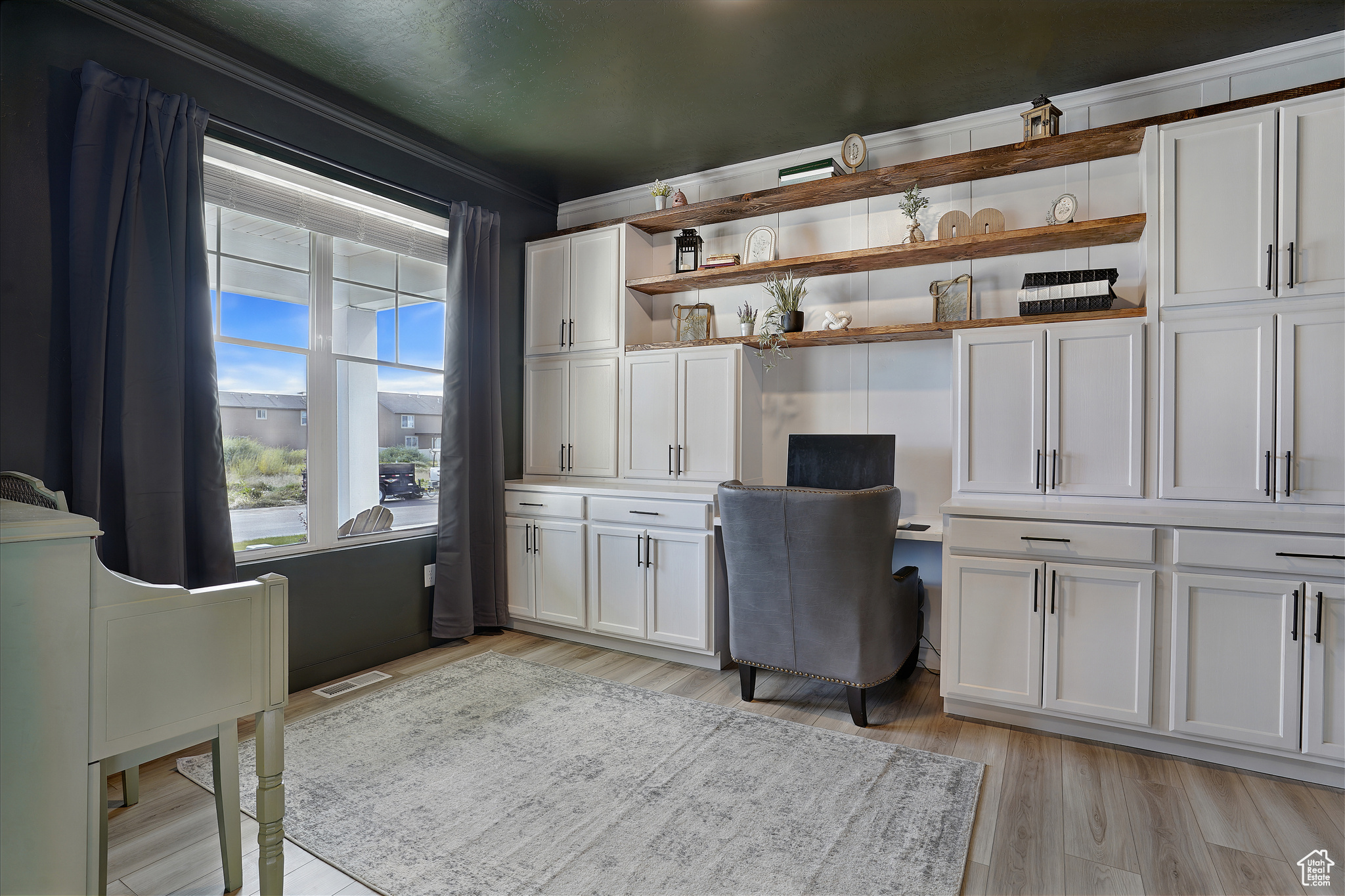 JESSIE'S BROOK - Residential