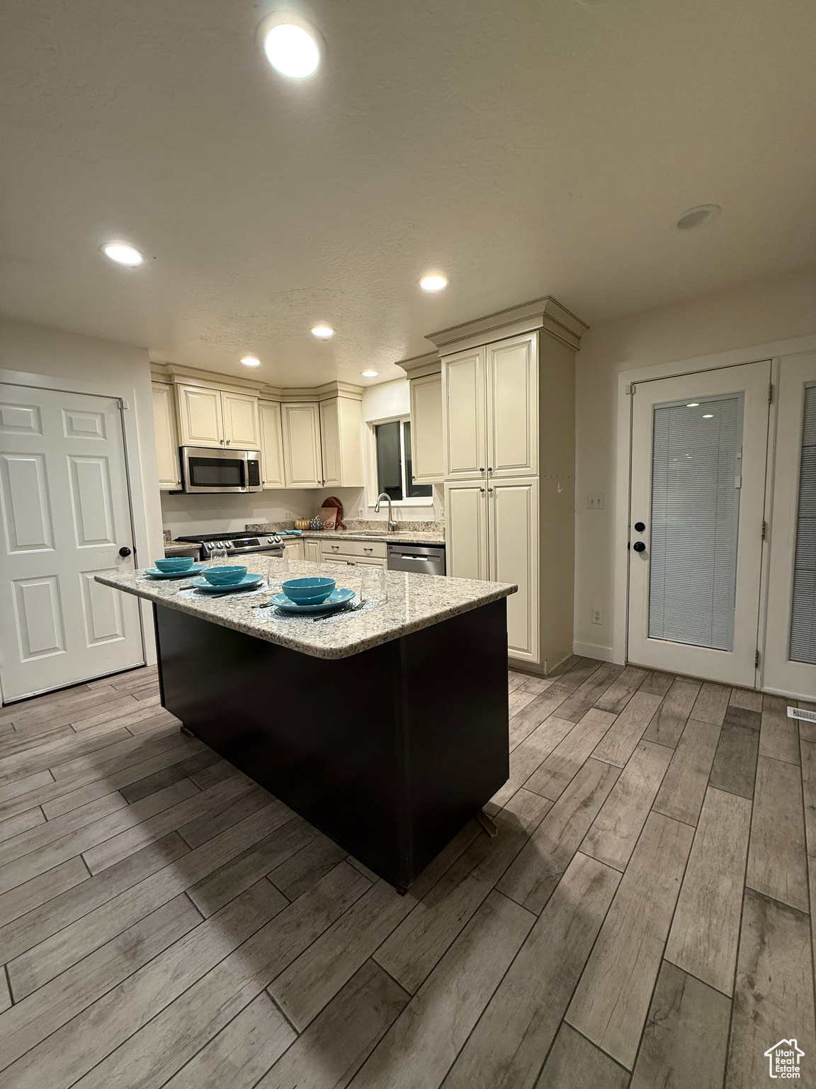 STAGE COACH CROSSING - Residential