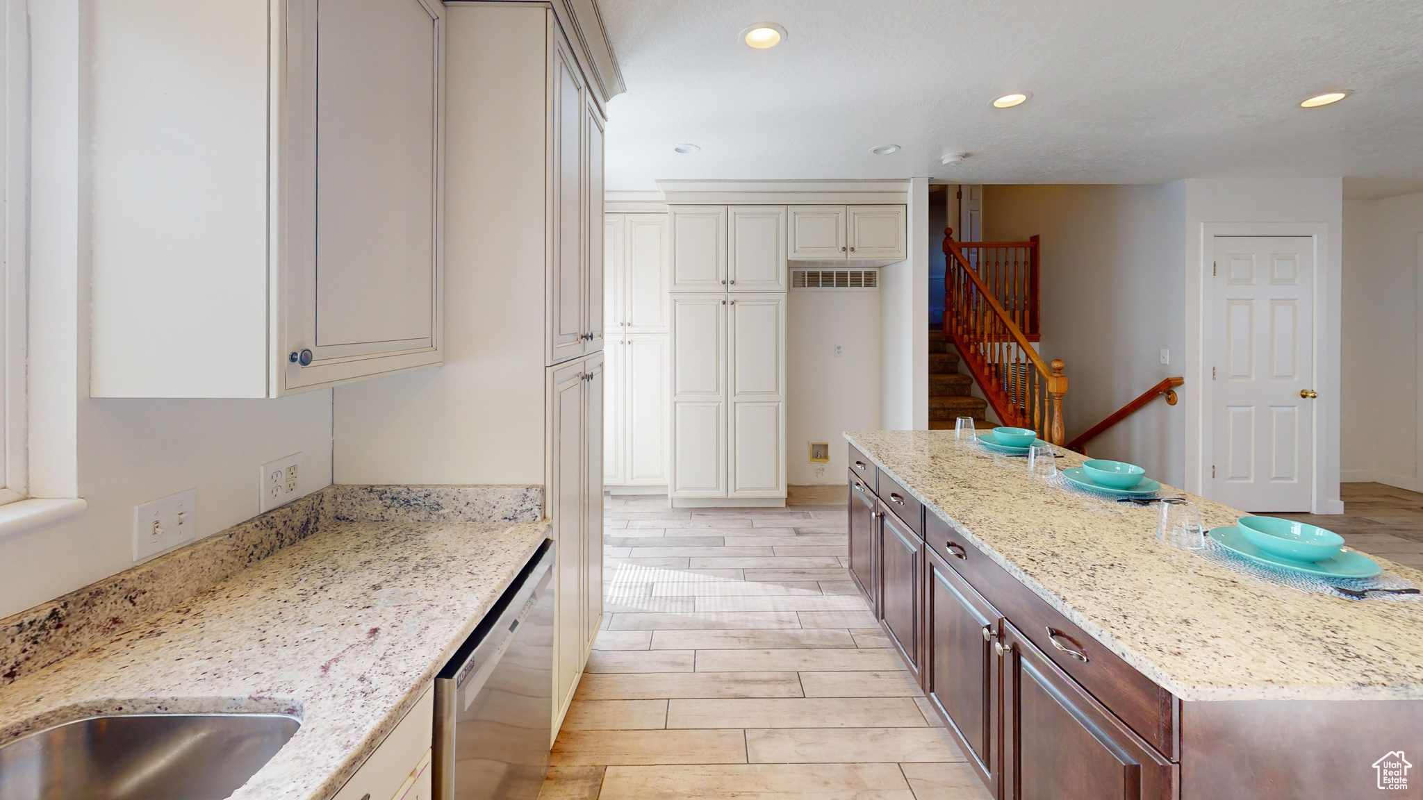 STAGE COACH CROSSING - Residential