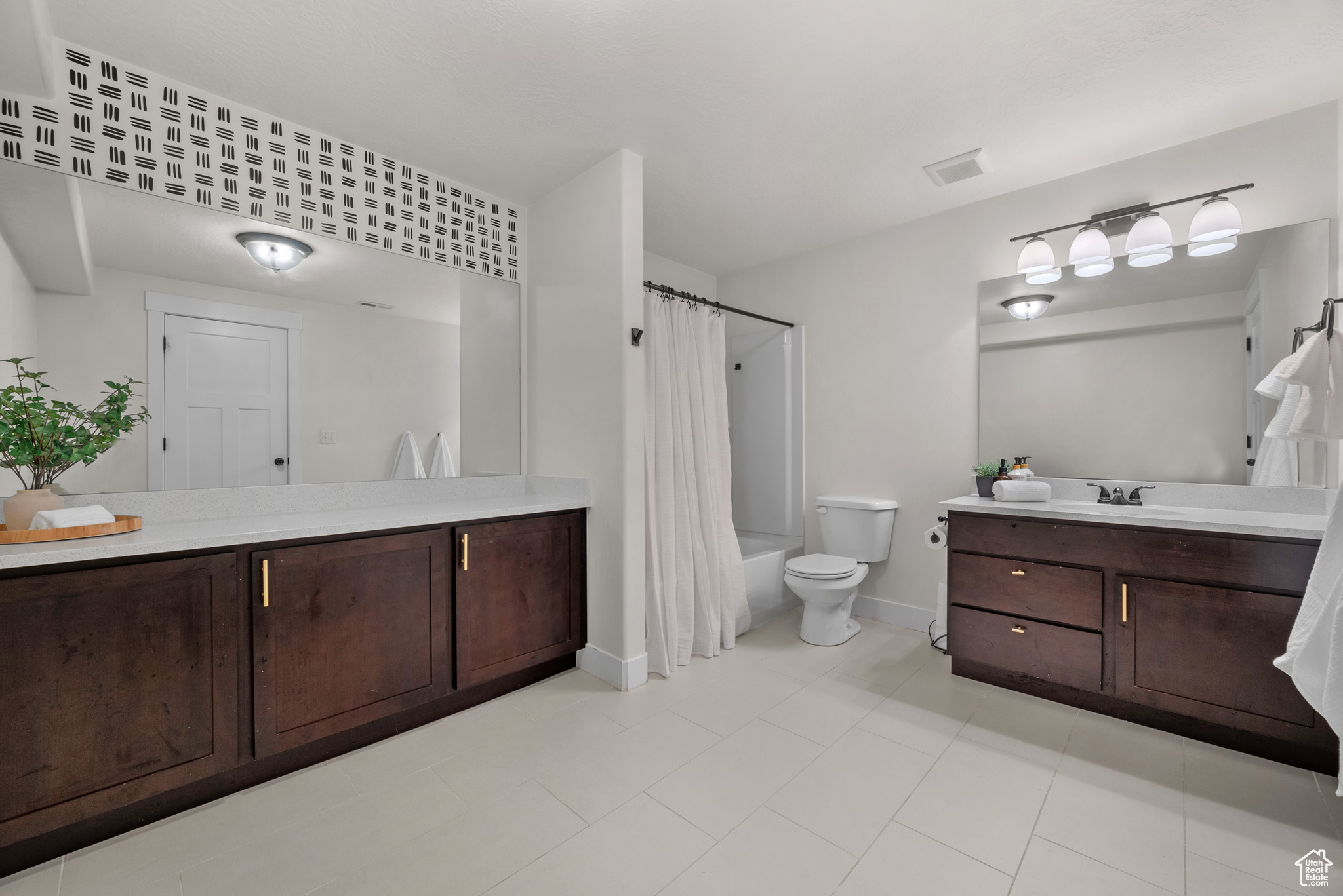 WHISPER RIDGE - Residential