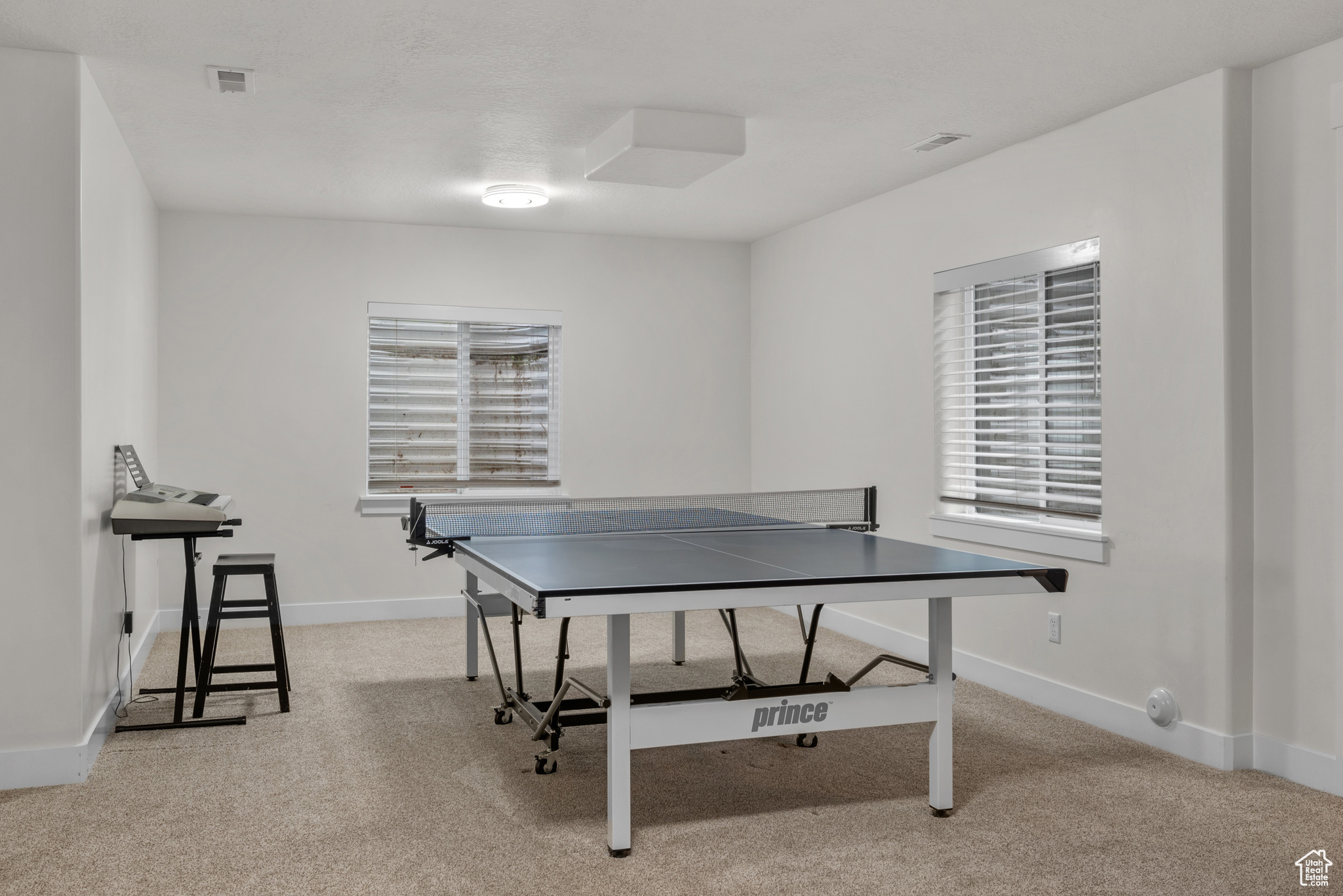 WHISPER RIDGE - Residential