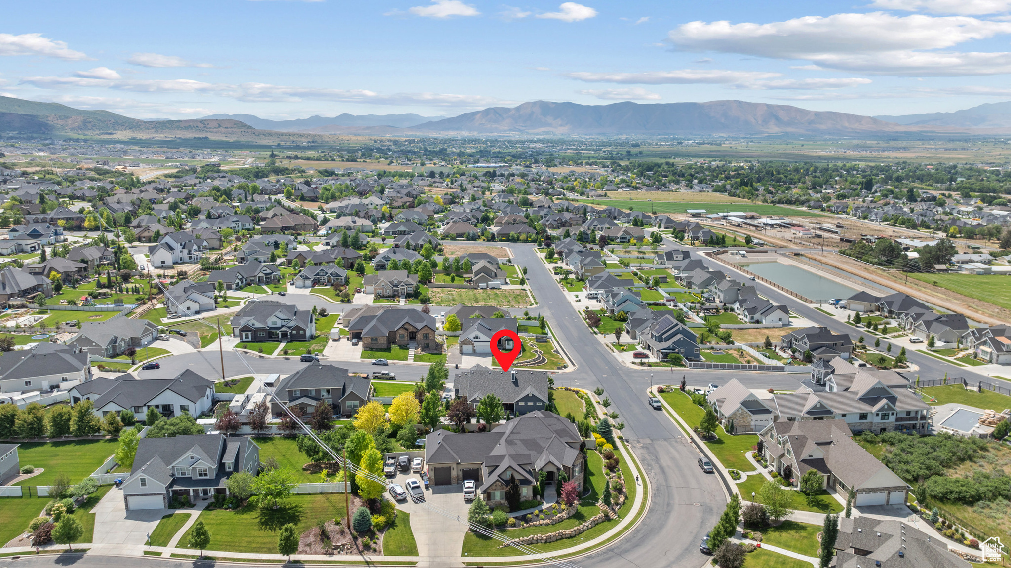 WHISPER RIDGE - Residential