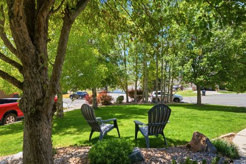 Tiny photo for 5196 N RODEO CIR, Oakley, UT 84055 (MLS # 2169887)
