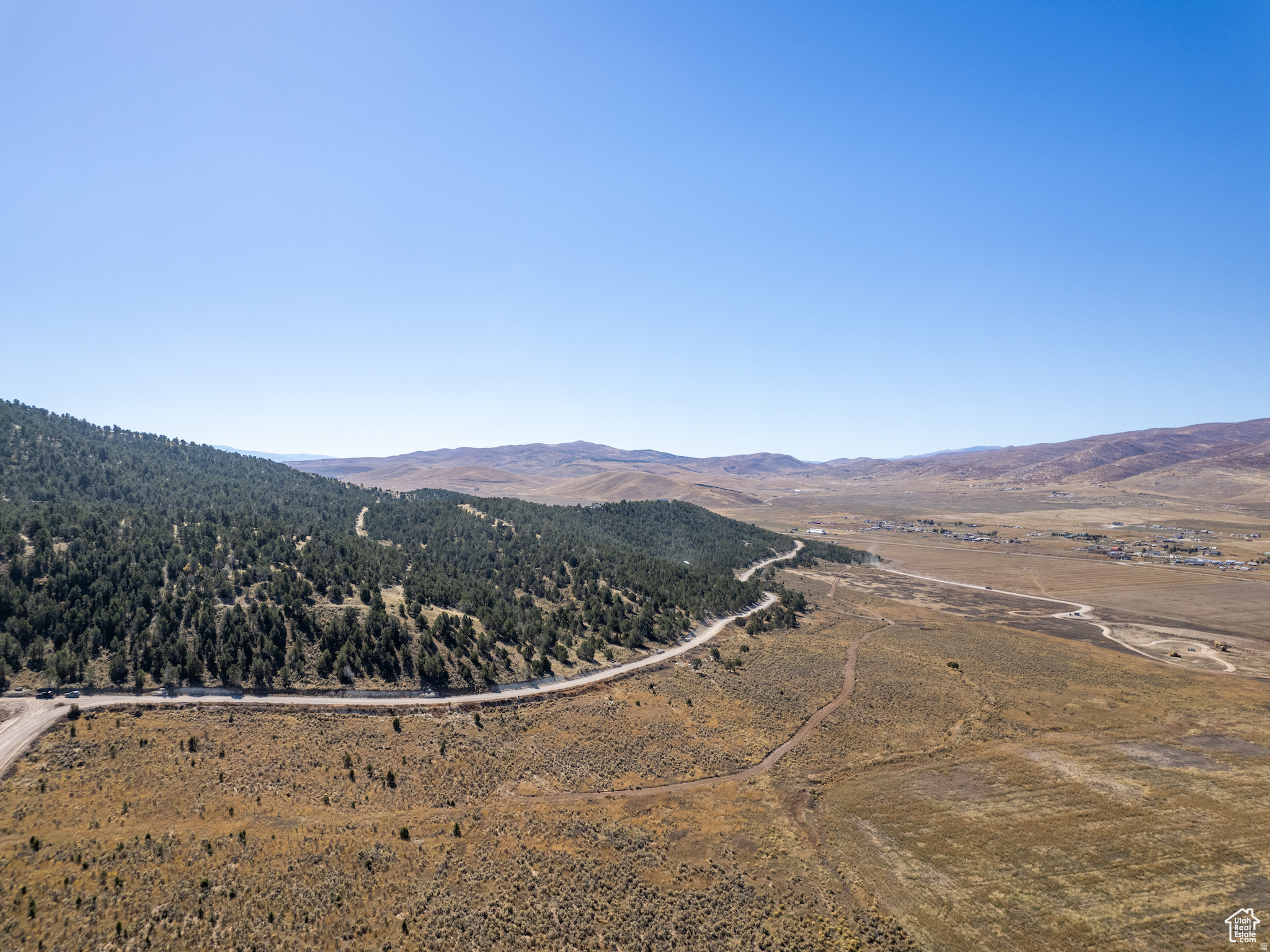 SUNDANCE RIDGE - Land