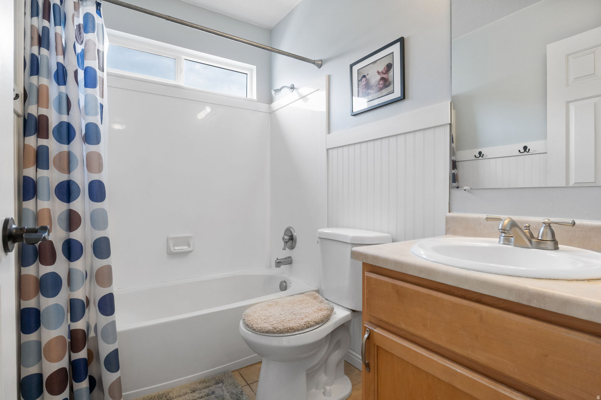 ABBIE COURT - Residential