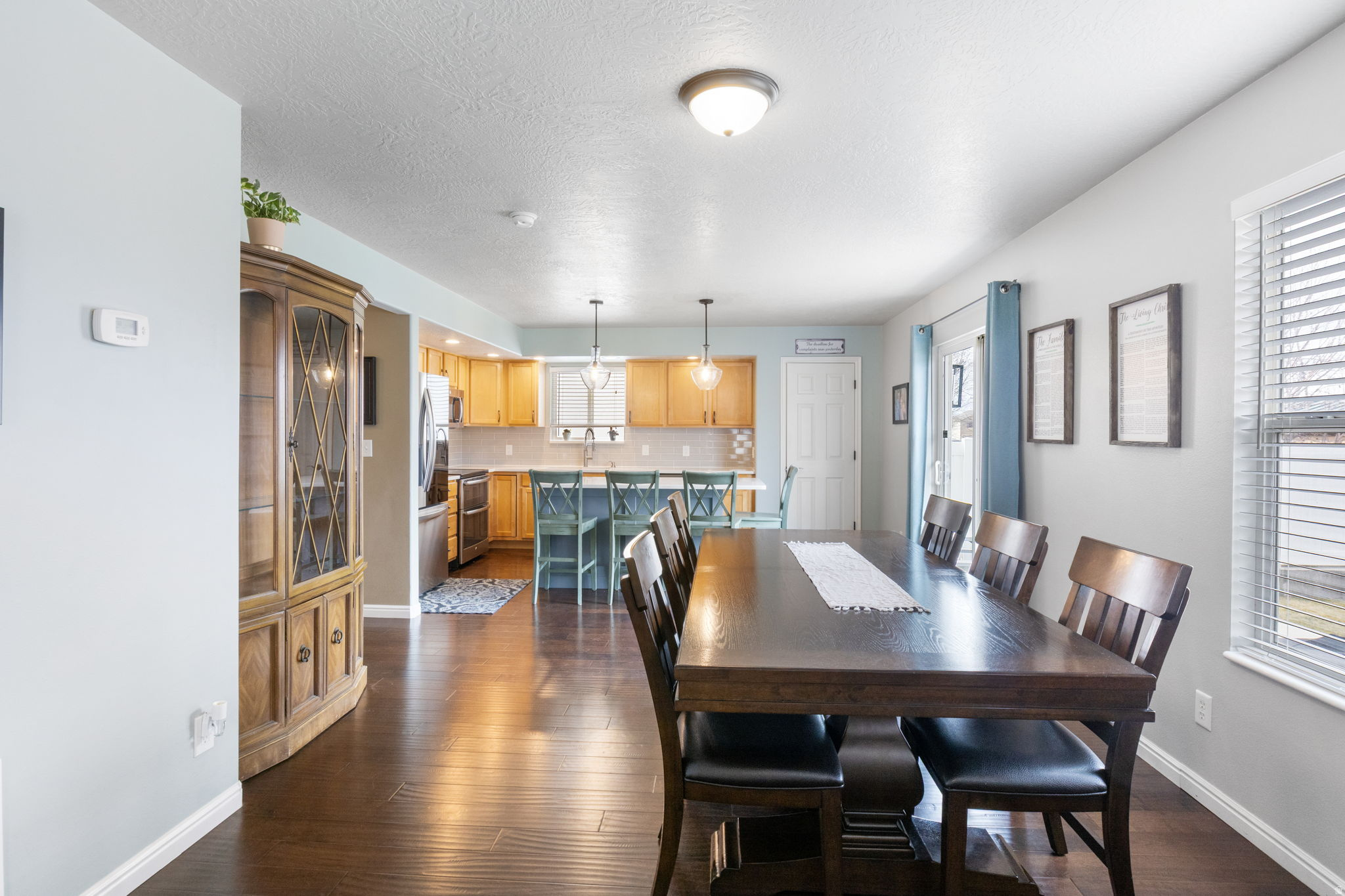 ABBIE COURT - Residential