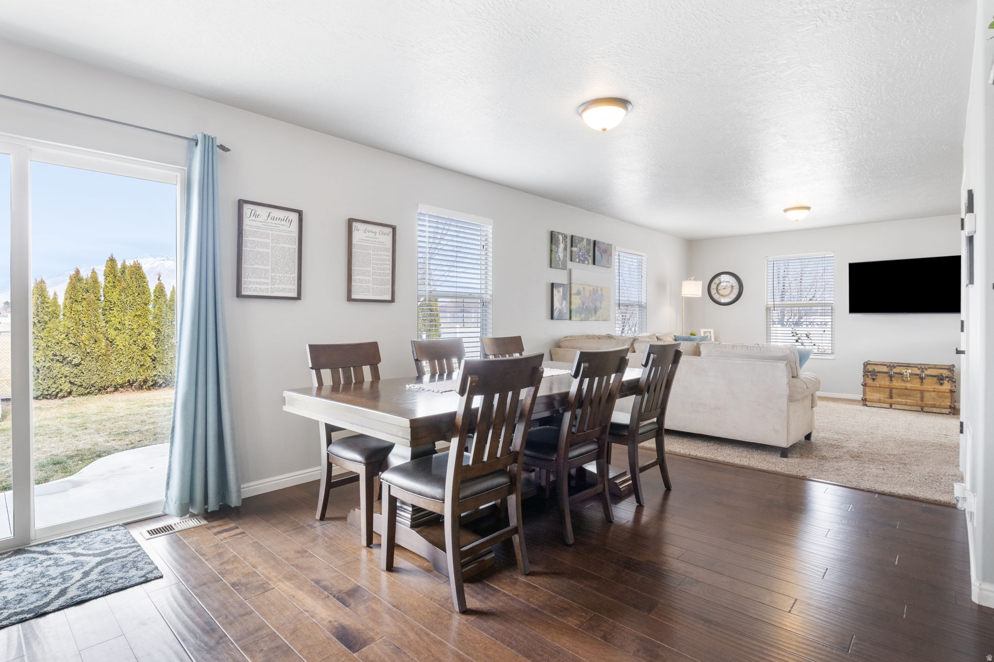 ABBIE COURT - Residential