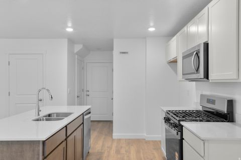 Tiny photo for 1882 E CORRIENTE DR #1187, Salem, UT 84653 (MLS # 2135046)