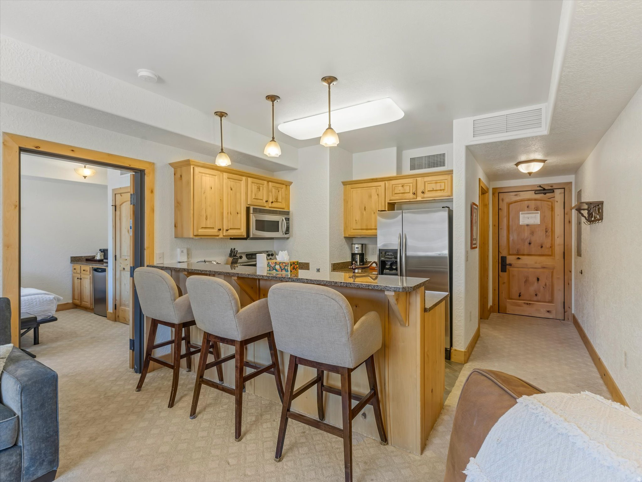 SILVERADO LODGE - Residential Lease