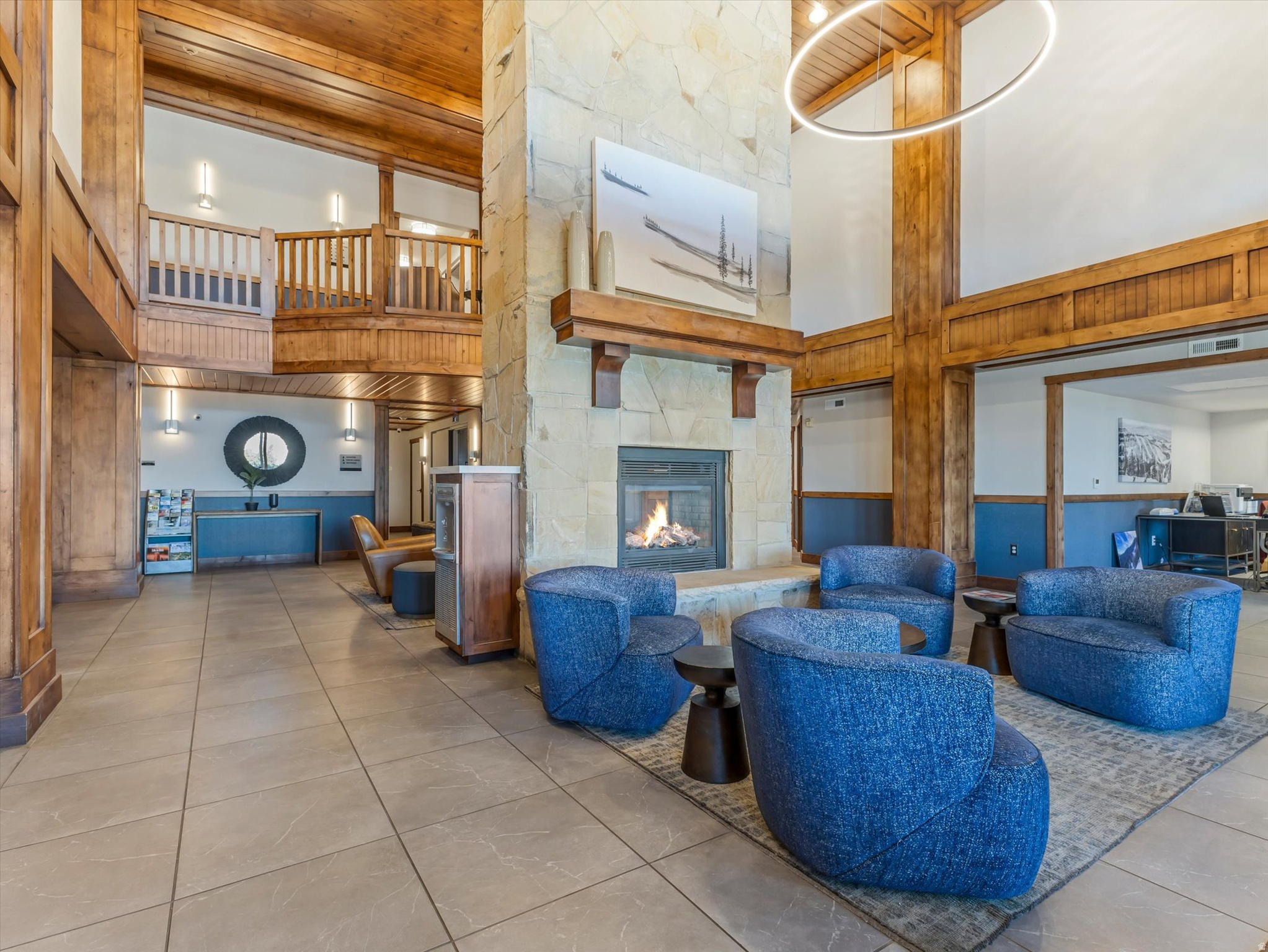 SILVERADO LODGE - Residential Lease