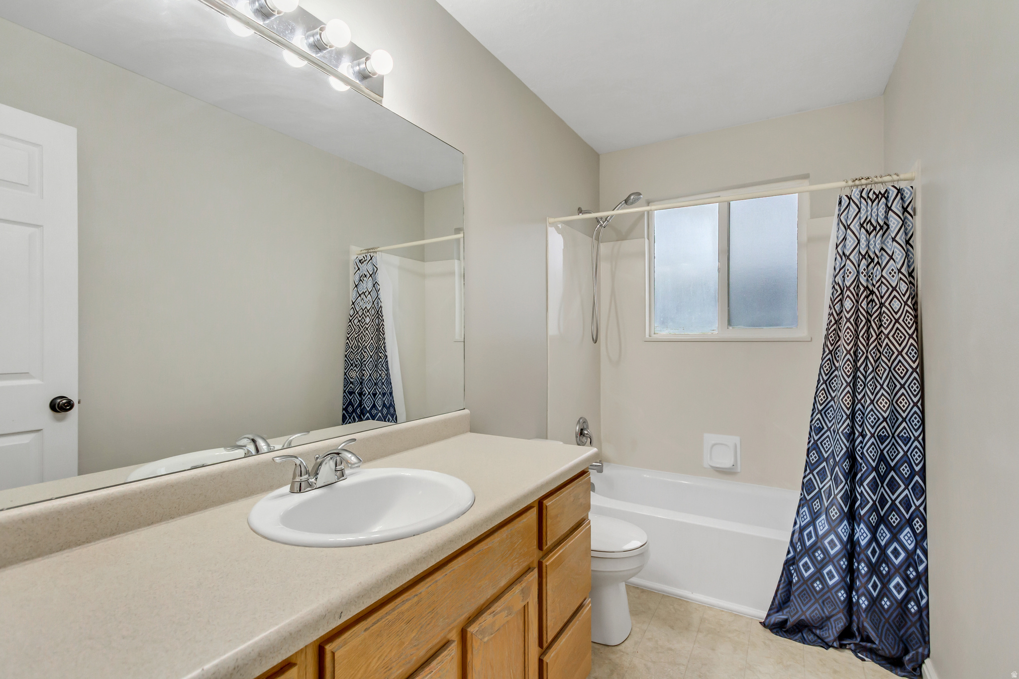 PARK MEADOWS - Residential