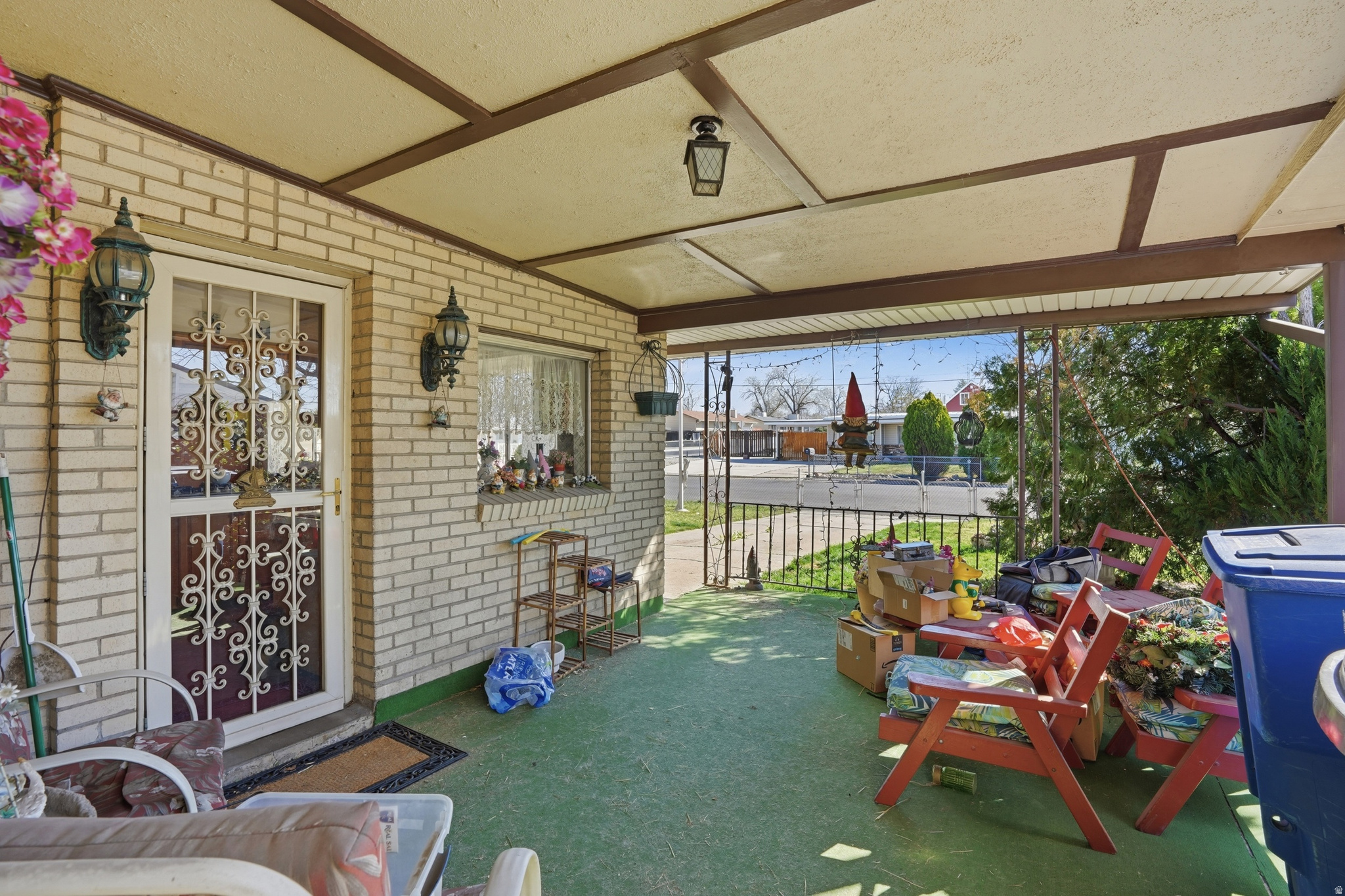 WHITE CITY NO 6 - Residential