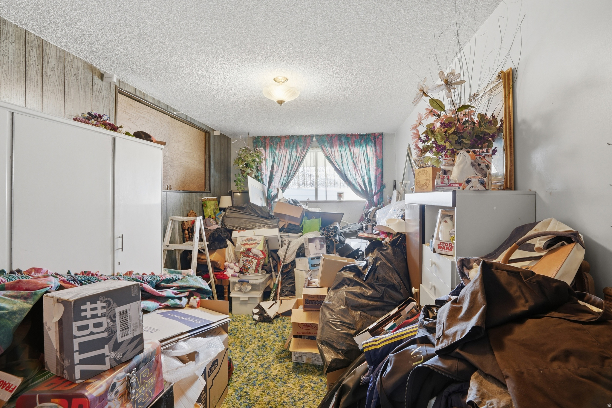 WHITE CITY NO 6 - Residential