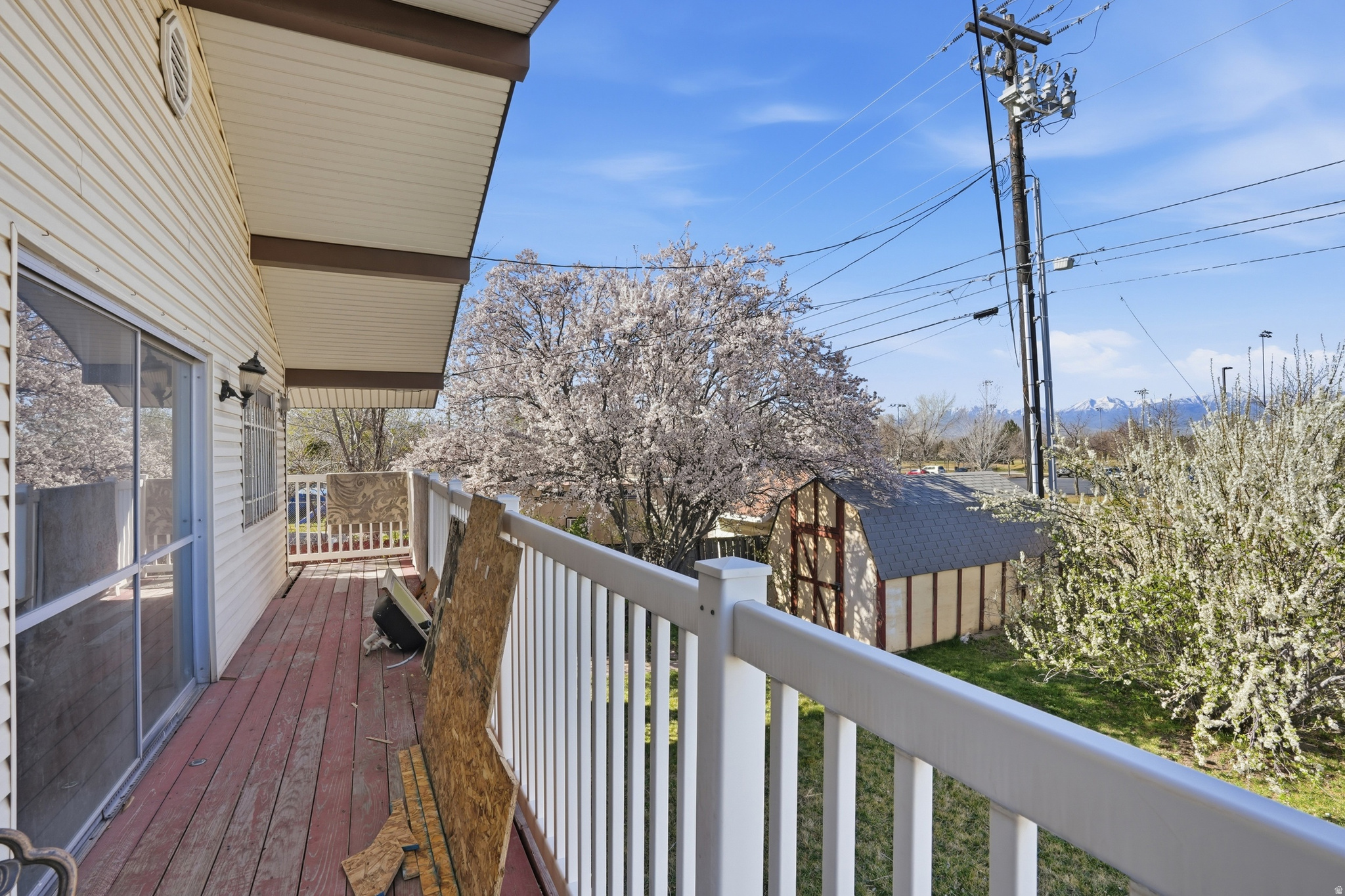 WHITE CITY NO 6 - Residential