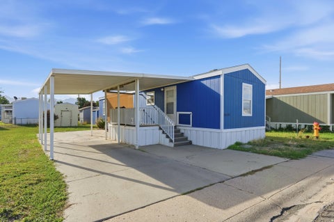 Mobile Home For Sale - 3579 S Byde A Wyle Dr #145<br/> West Valley City, UT 84119