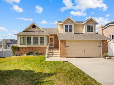 Photo of 1776 S 320 W, Orem, UT 84058 (MLS # 2143407)