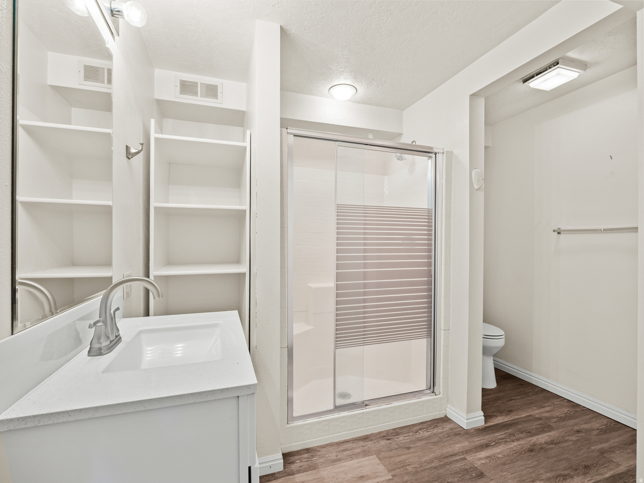 CARRIAGE HILL - Residential