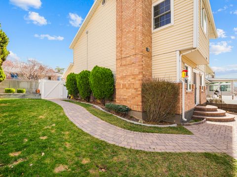Tiny photo for 1776 S 320 W, Orem, UT 84058 (MLS # 2143407)