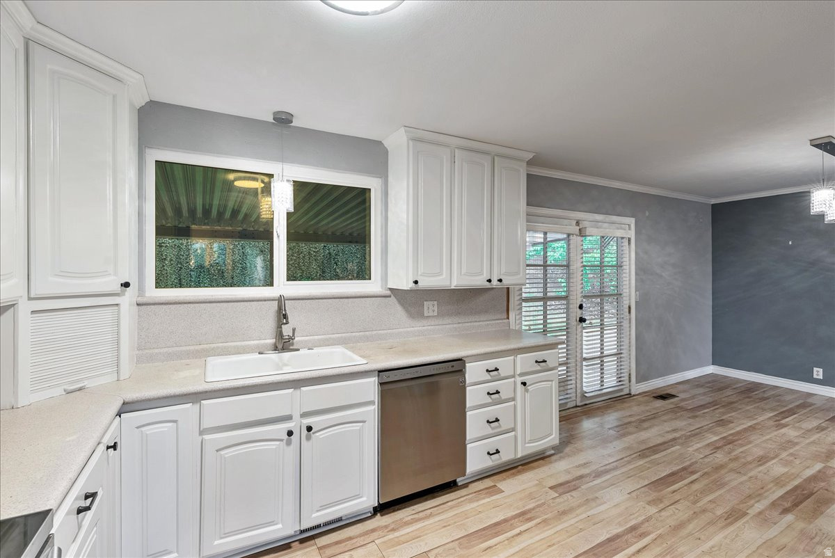 RAINTREE VILLAGE - Residential