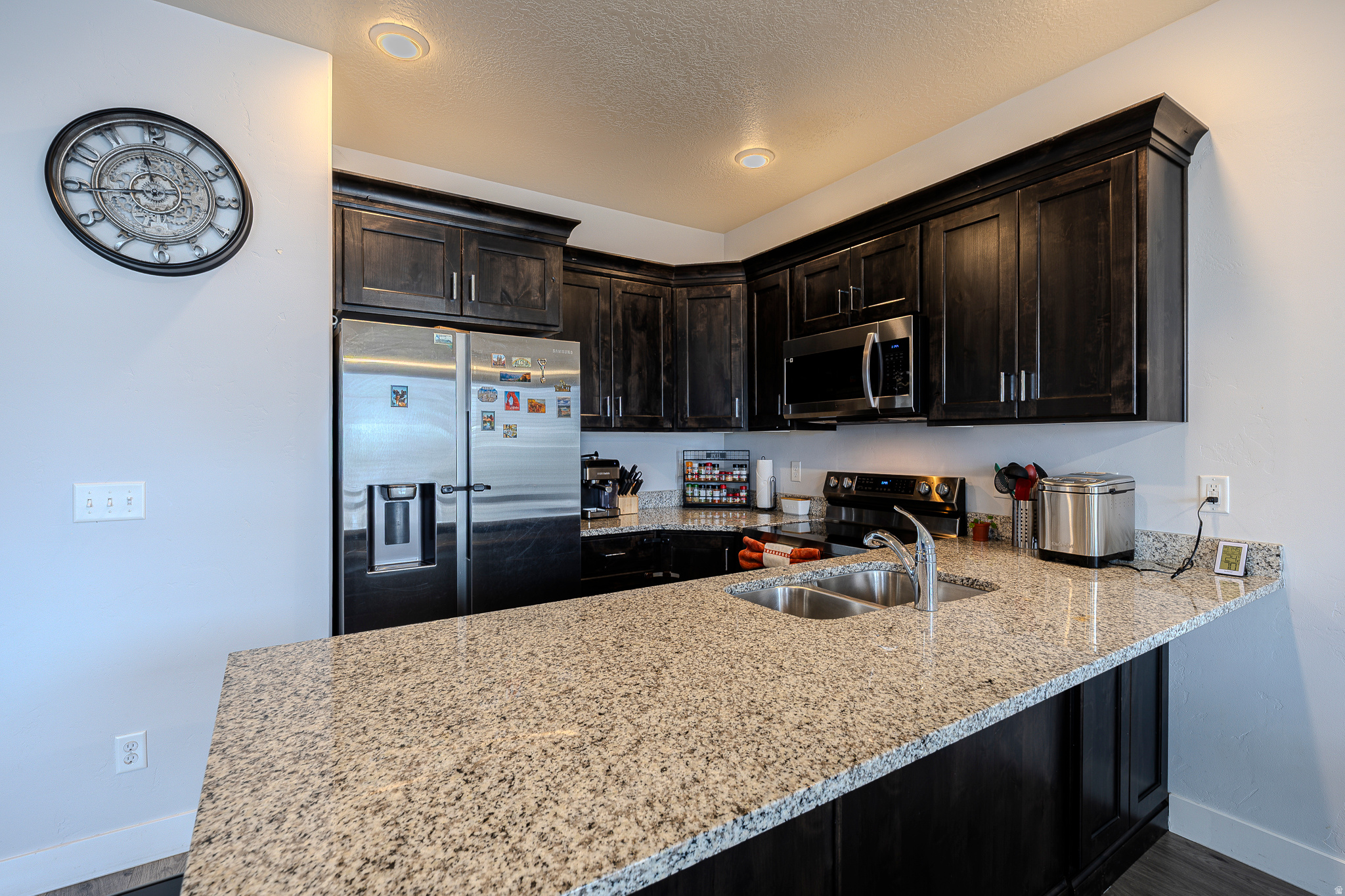 KNUDSON CROSSING - Residential