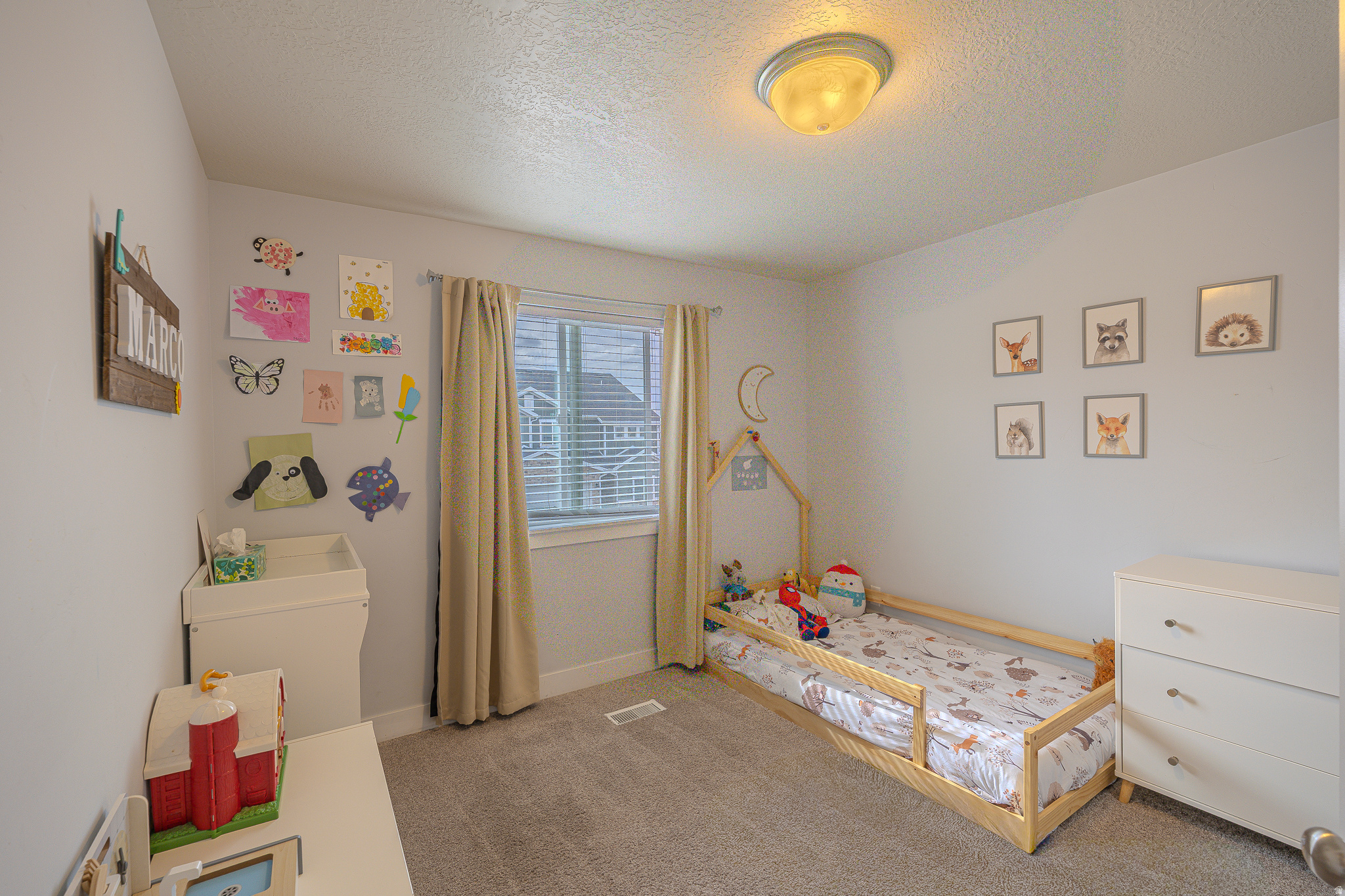 KNUDSON CROSSING - Residential