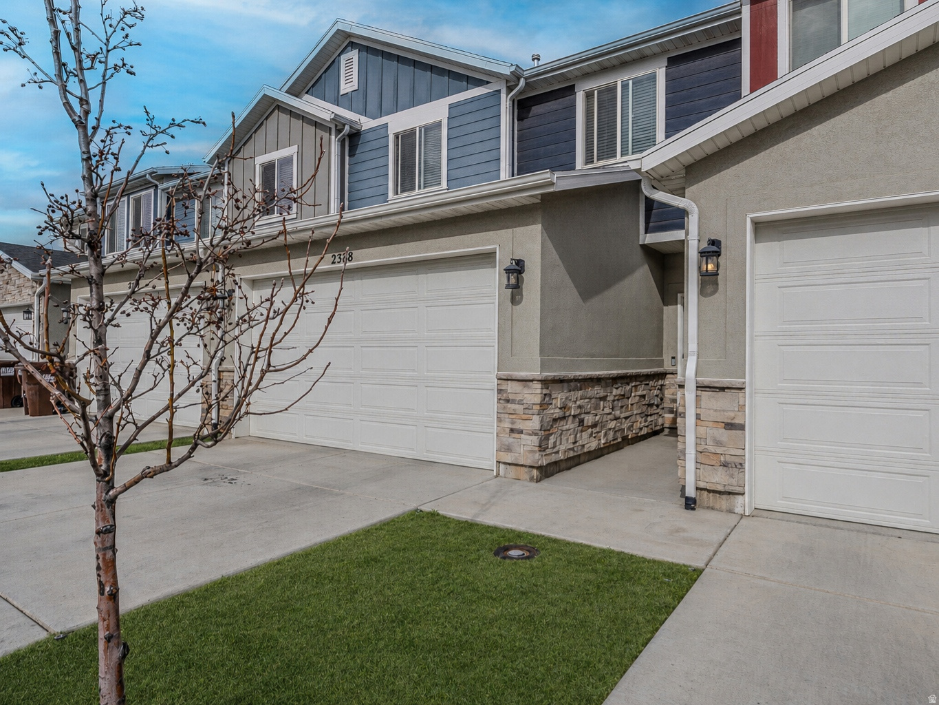 KNUDSON CROSSING - Residential