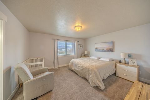 Tiny photo for 2388 W JADE WAY, West Haven, UT 84401 (MLS # 2153969)