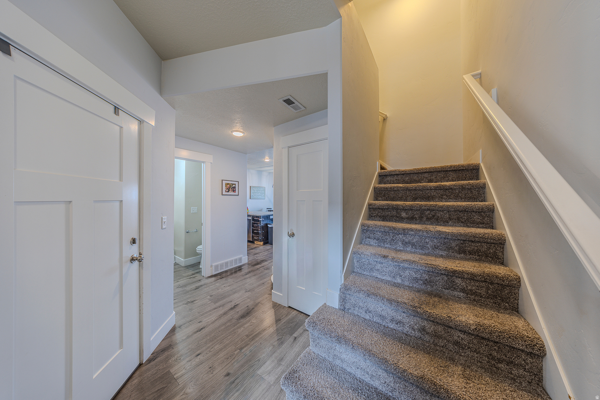 KNUDSON CROSSING - Residential