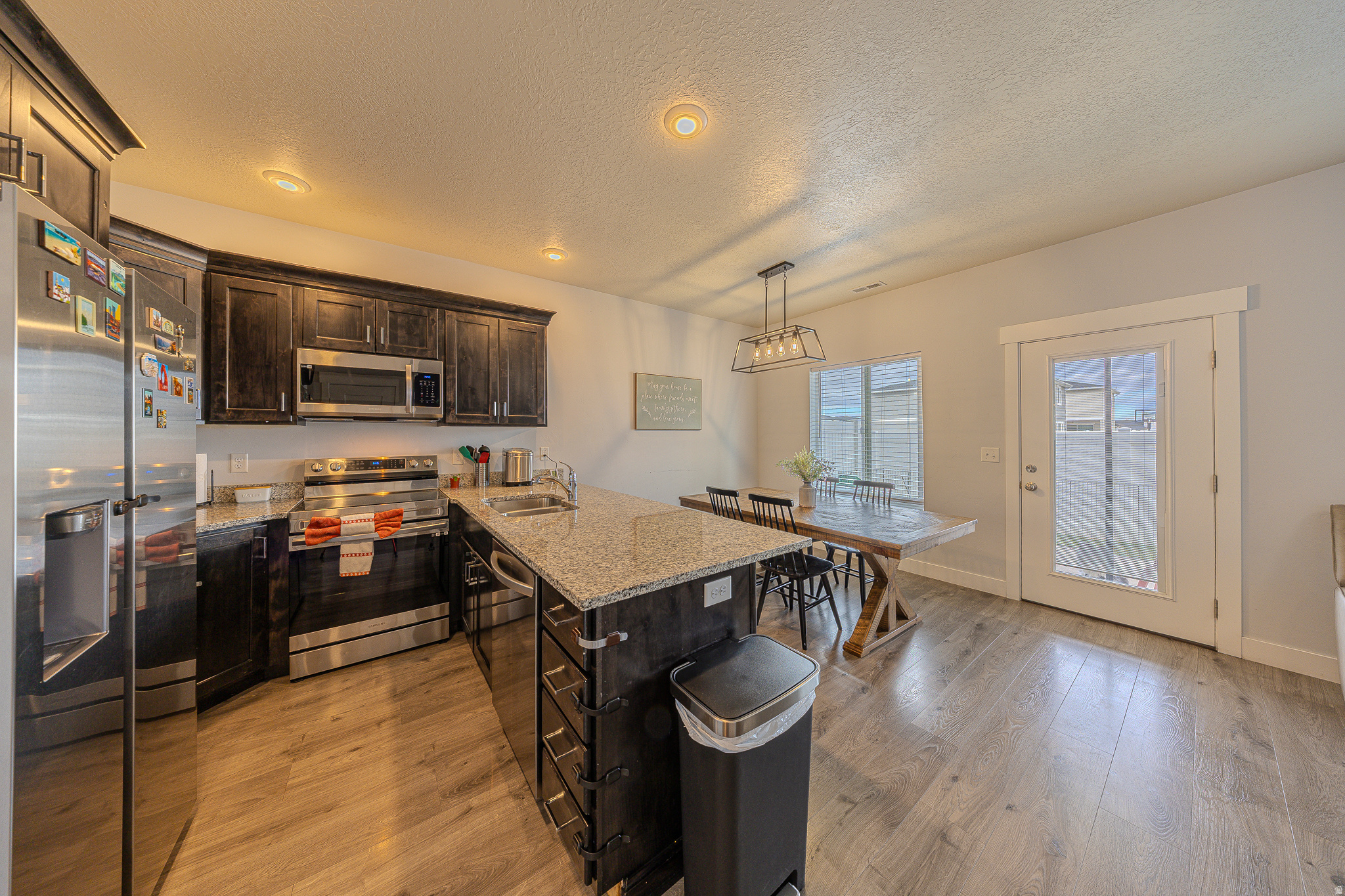 KNUDSON CROSSING - Residential