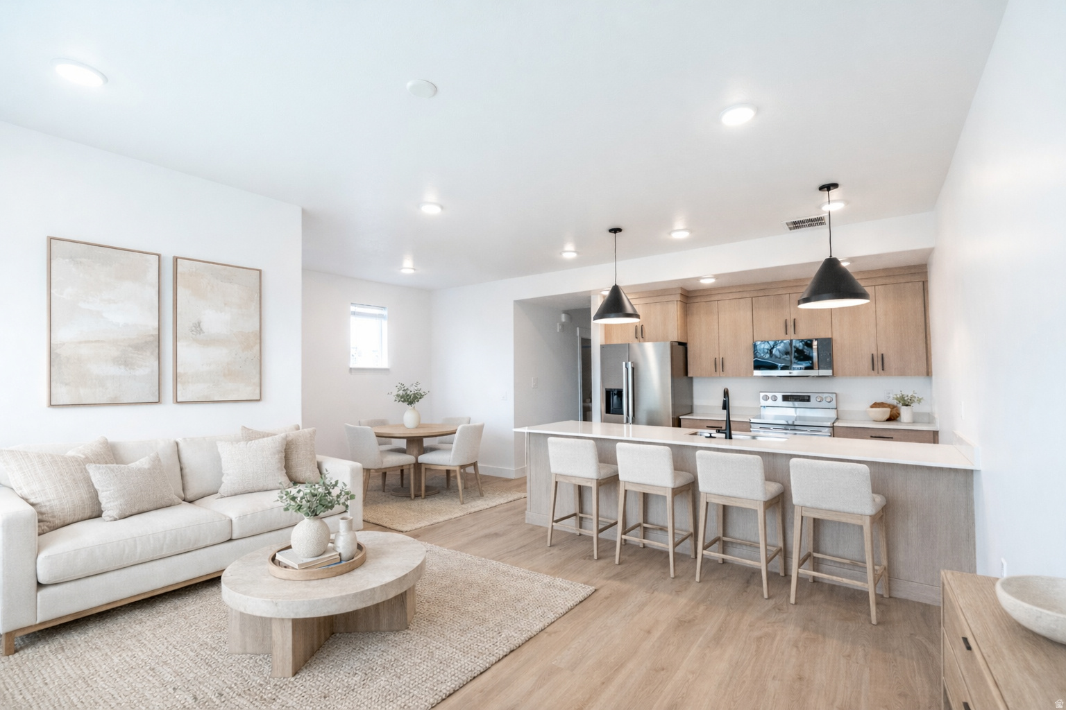 CLEAR CREEK - Residential