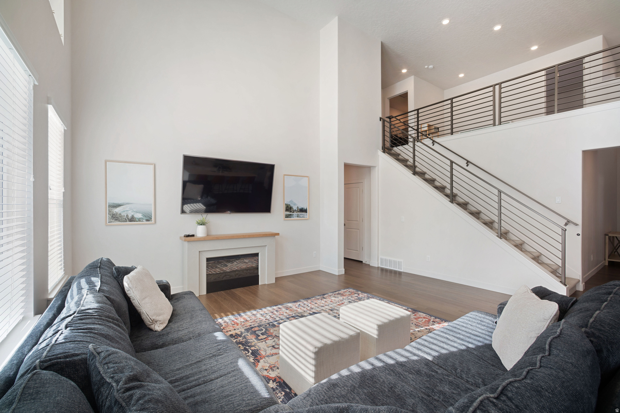 SHAMROCK VILLAGE - Residential