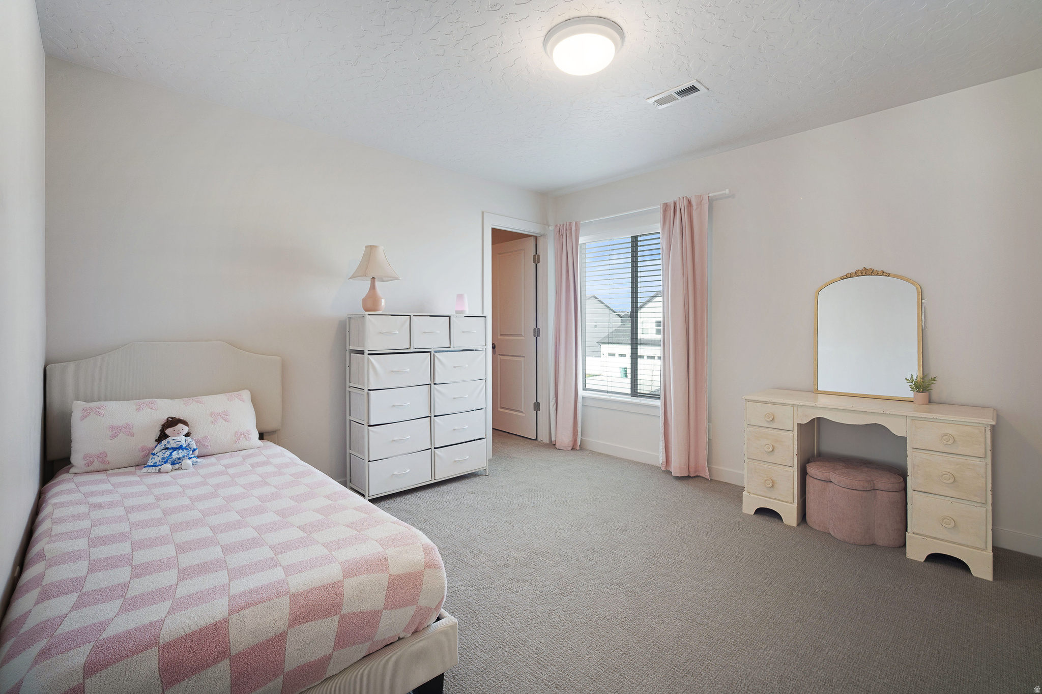 SHAMROCK VILLAGE - Residential