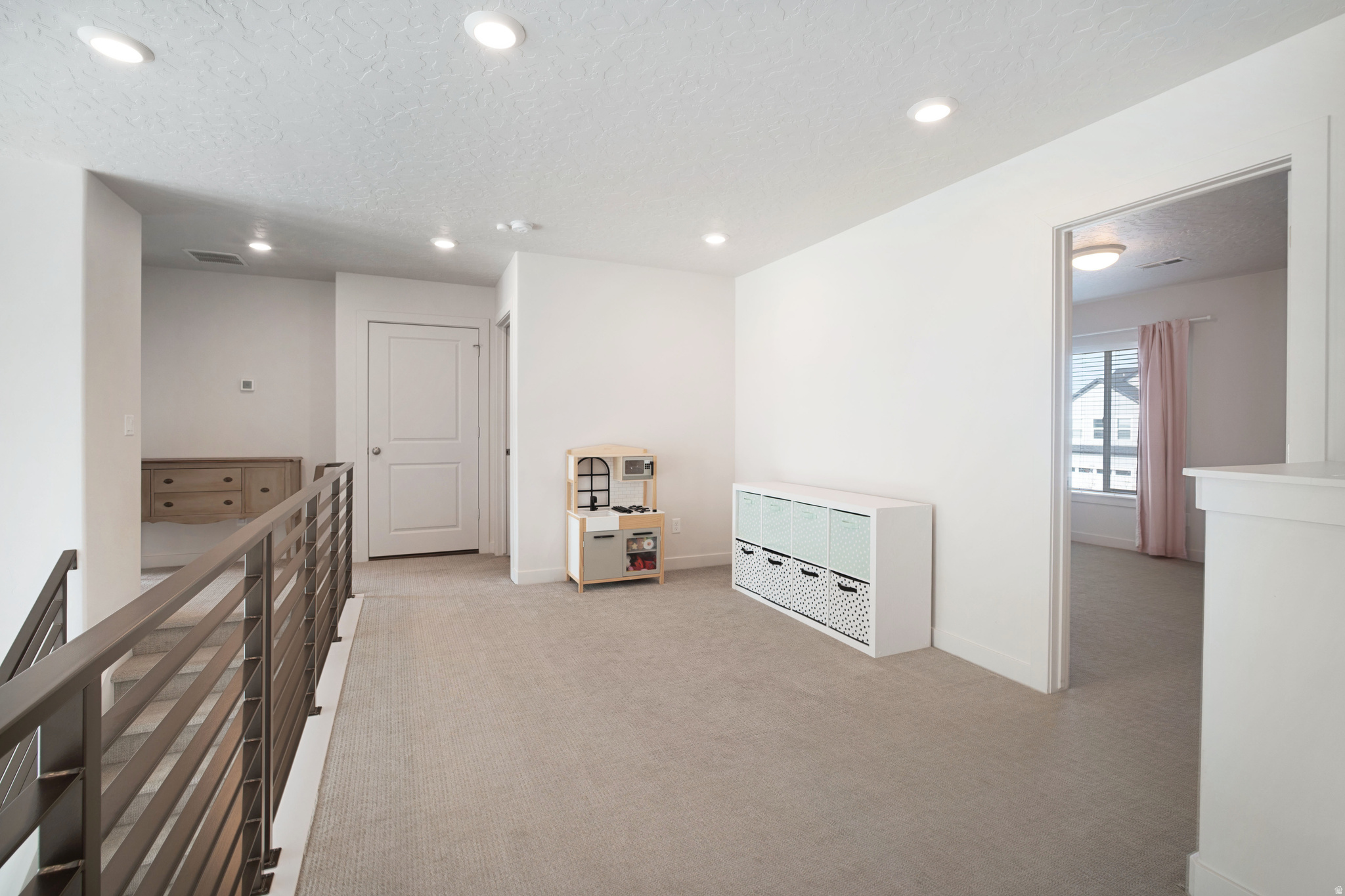 SHAMROCK VILLAGE - Residential