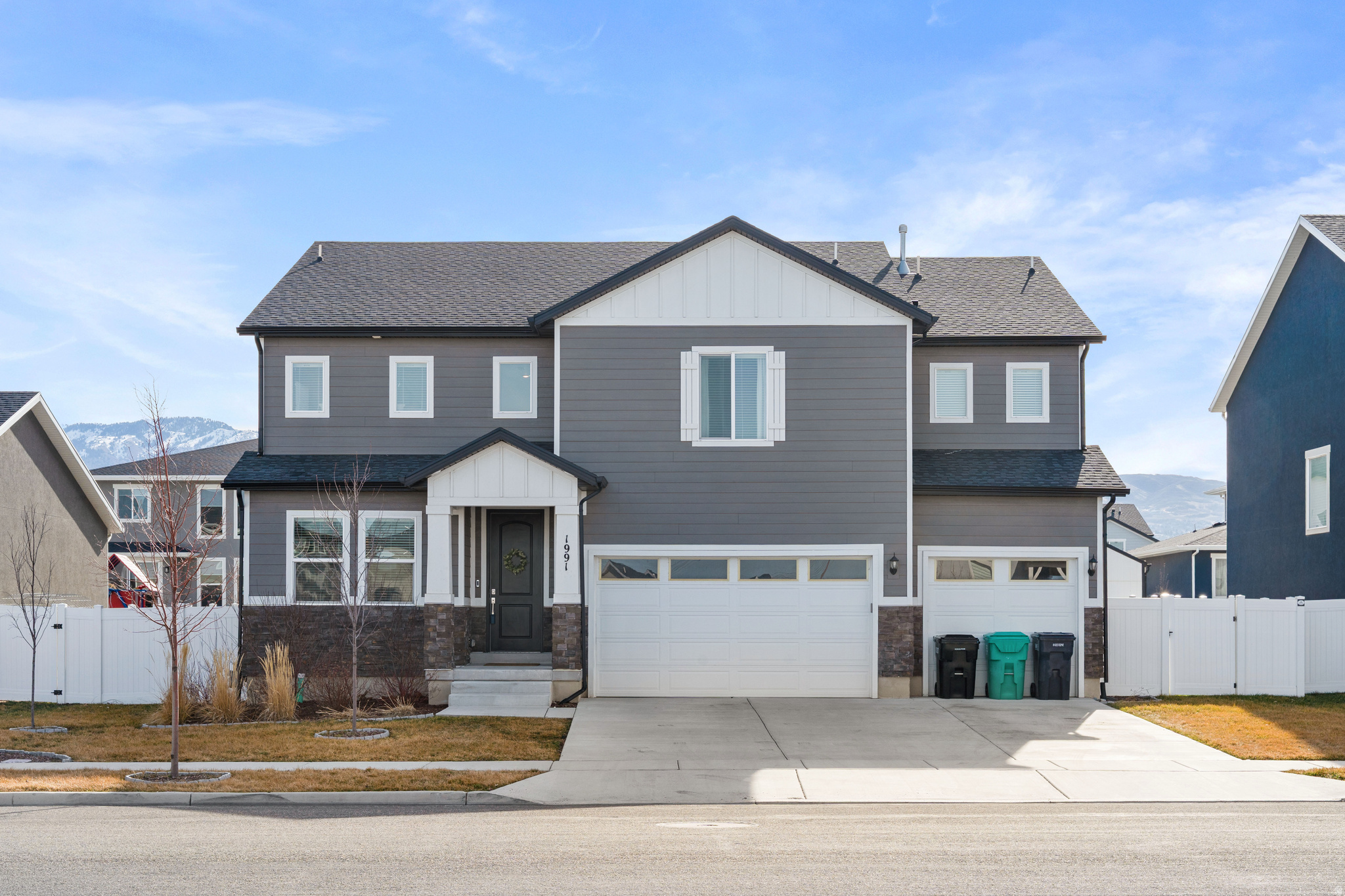 SHAMROCK VILLAGE - Residential