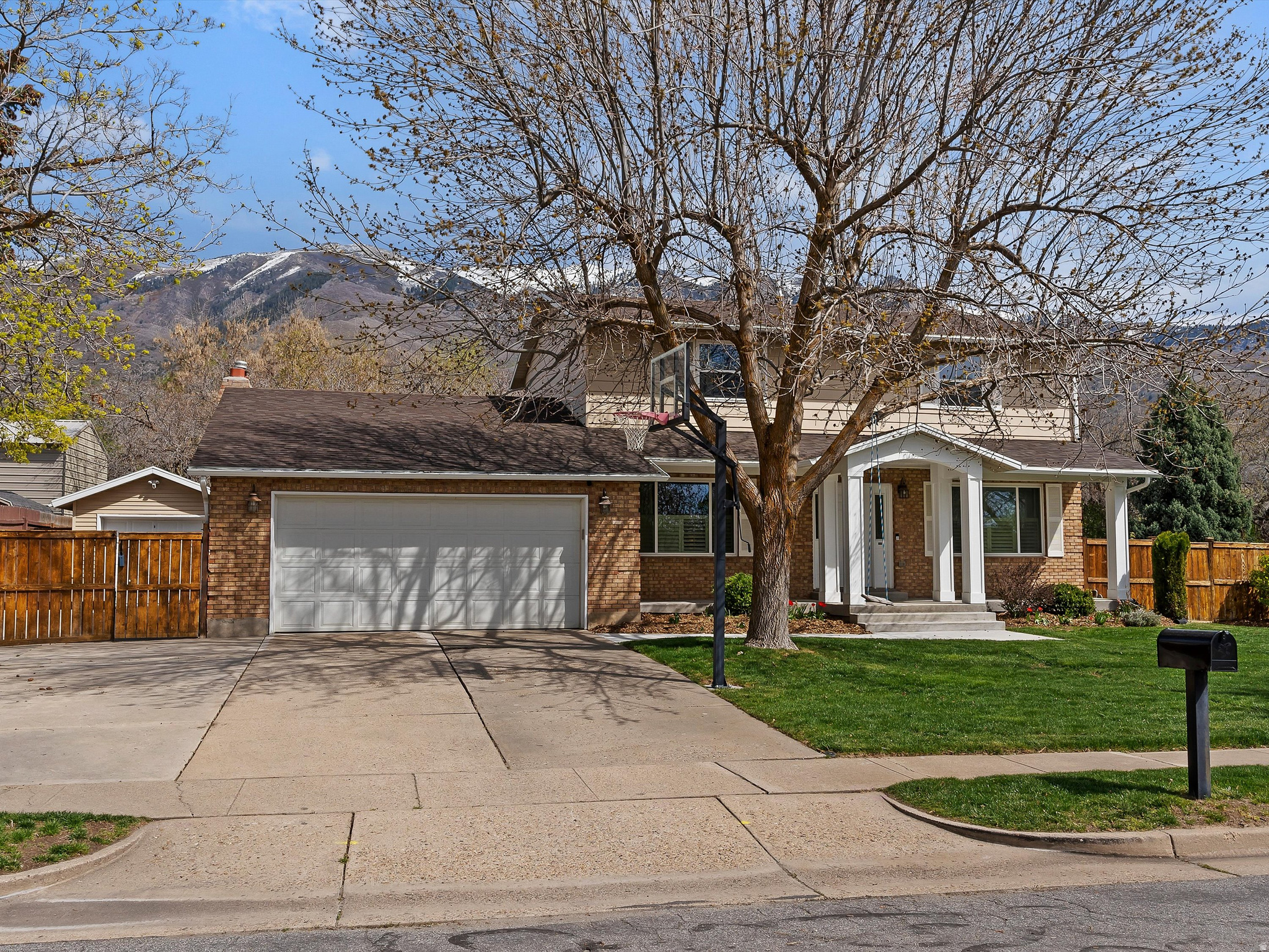 OAK FOREST - Residential