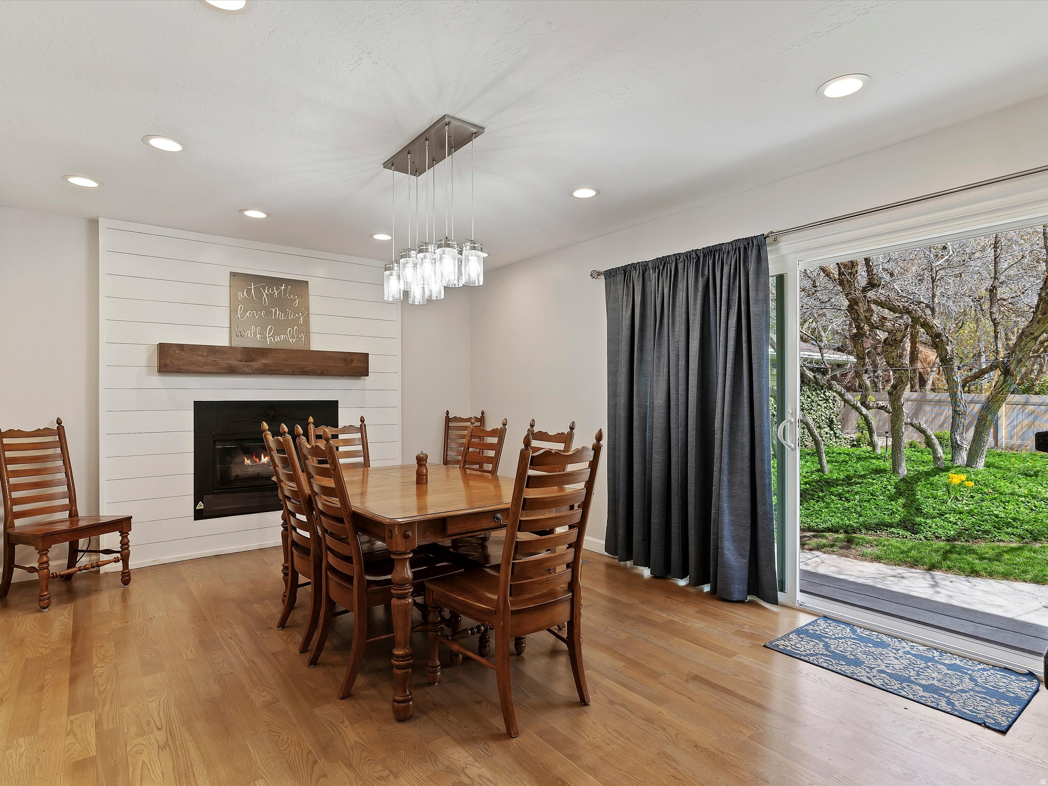 OAK FOREST - Residential