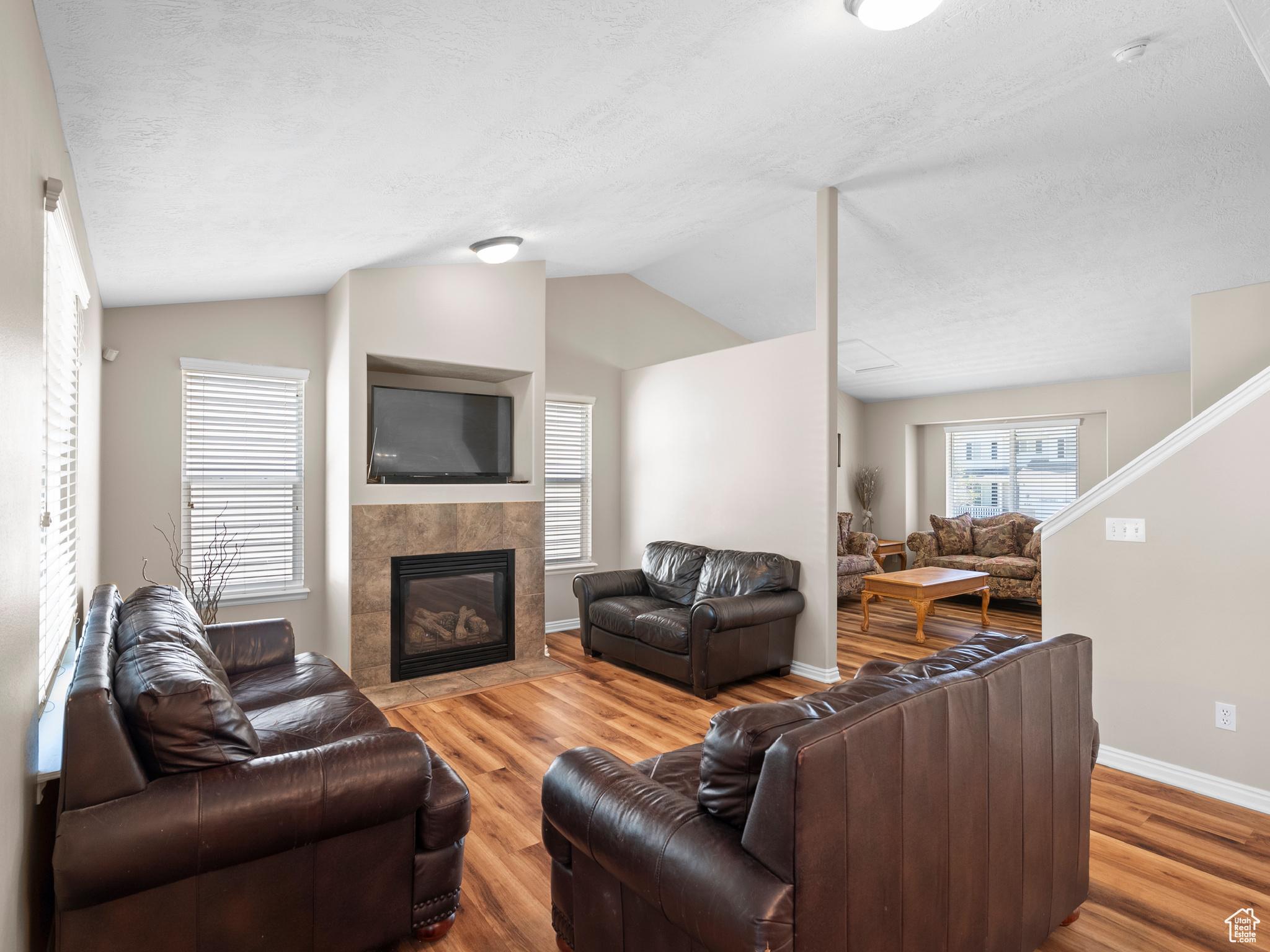 8552 S Maul Oak Dr, West Jordan, Utah image 6
