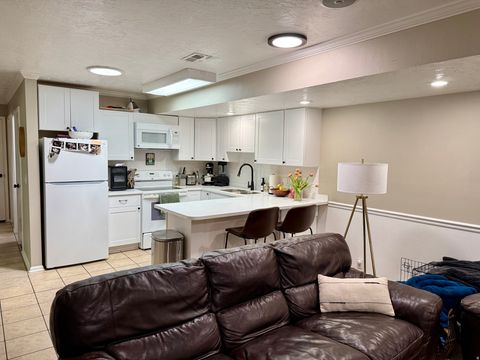 Tiny photo for 1731 N WILLOWBROOK DR W #B5, Provo, UT 84604 (MLS # 2153782)
