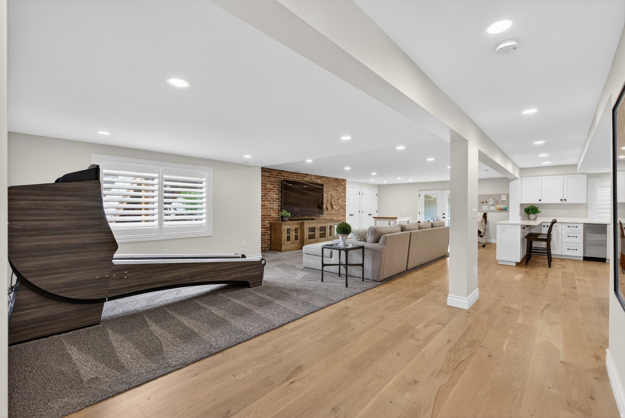 FARM RIDGE ESTATES - Residential