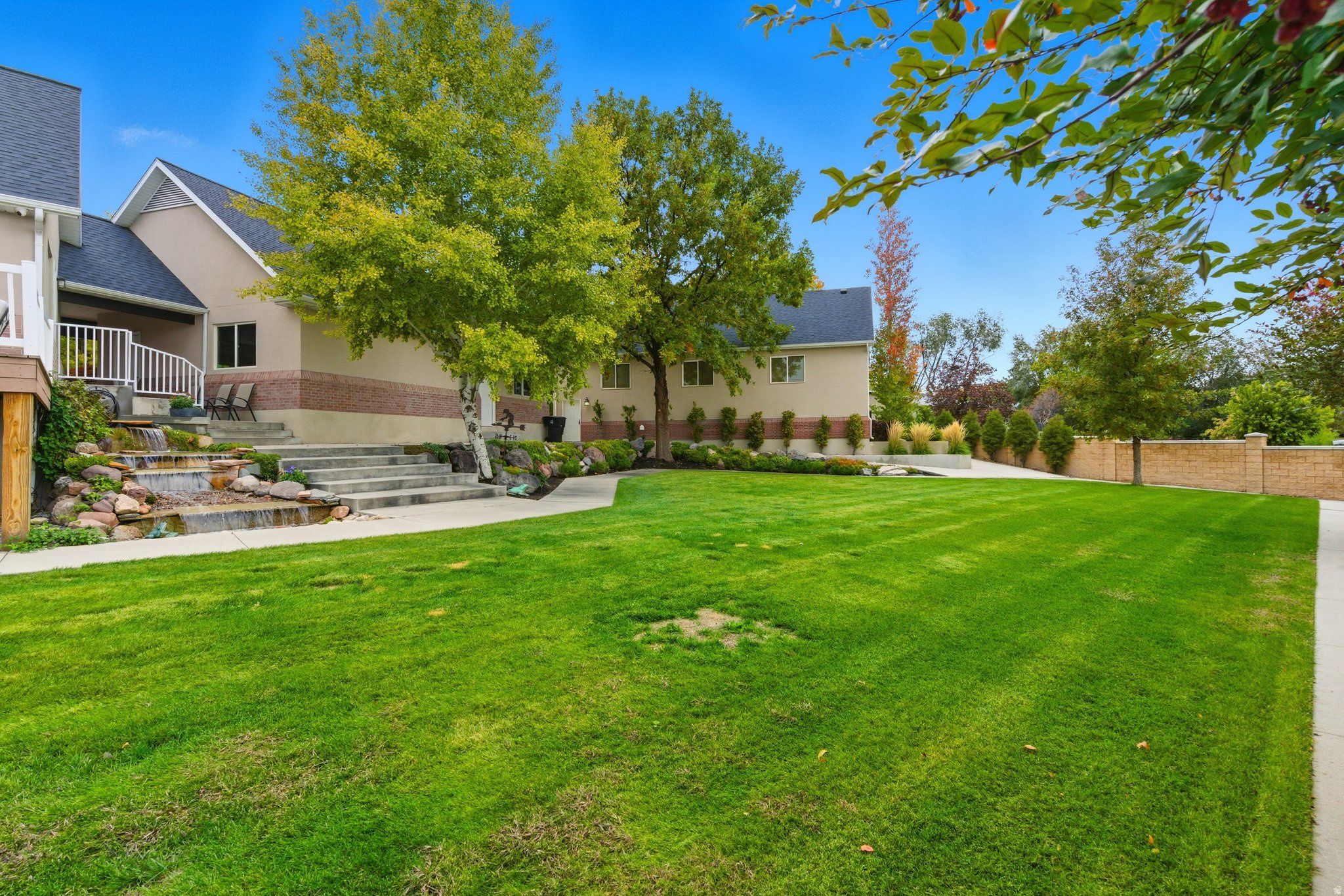 FARM RIDGE ESTATES - Residential